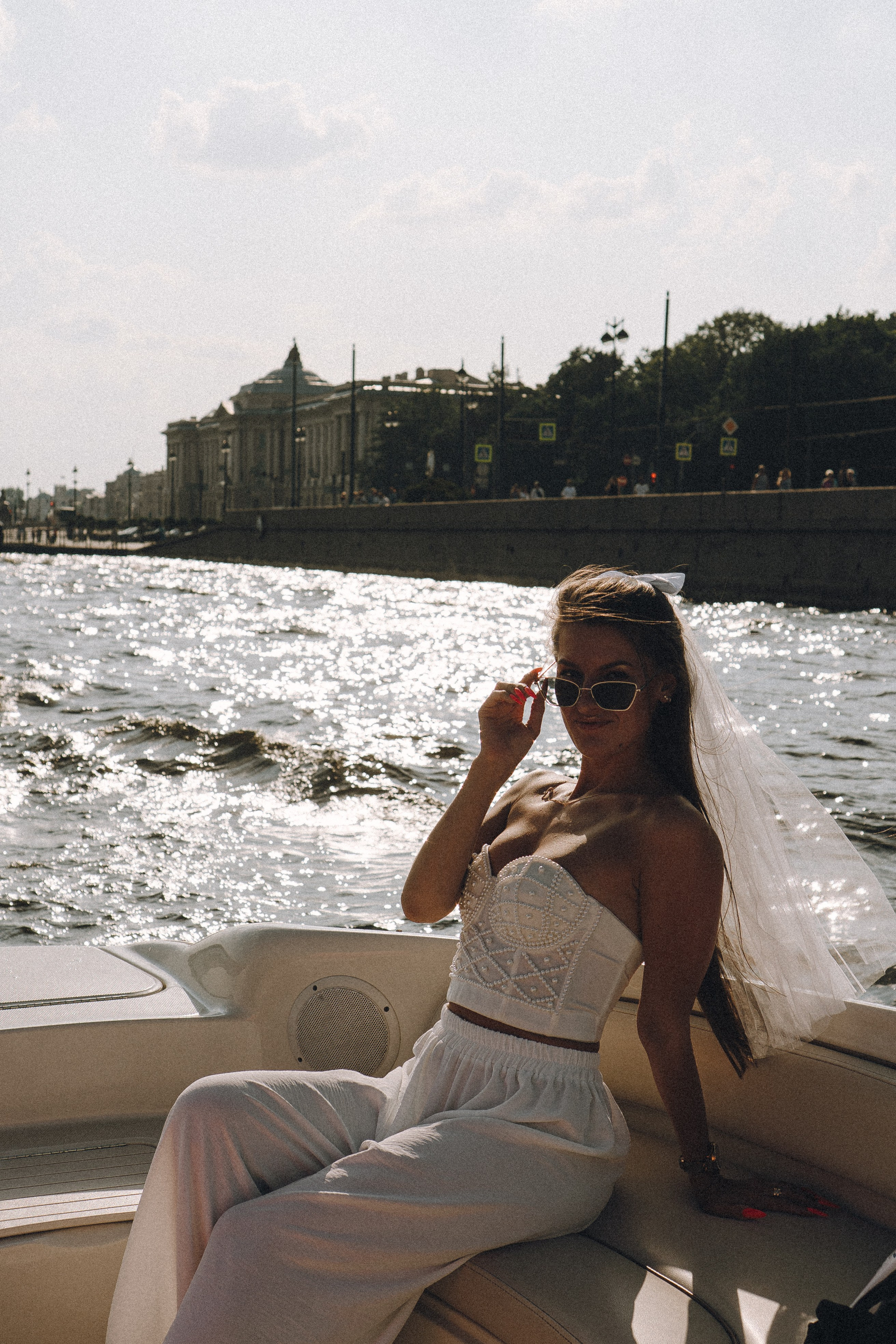 ДЕВИЧНИК НА КАТЕРЕ. Профессиональный фотограф, Санкт-Петербург — Виктория Богомолова
