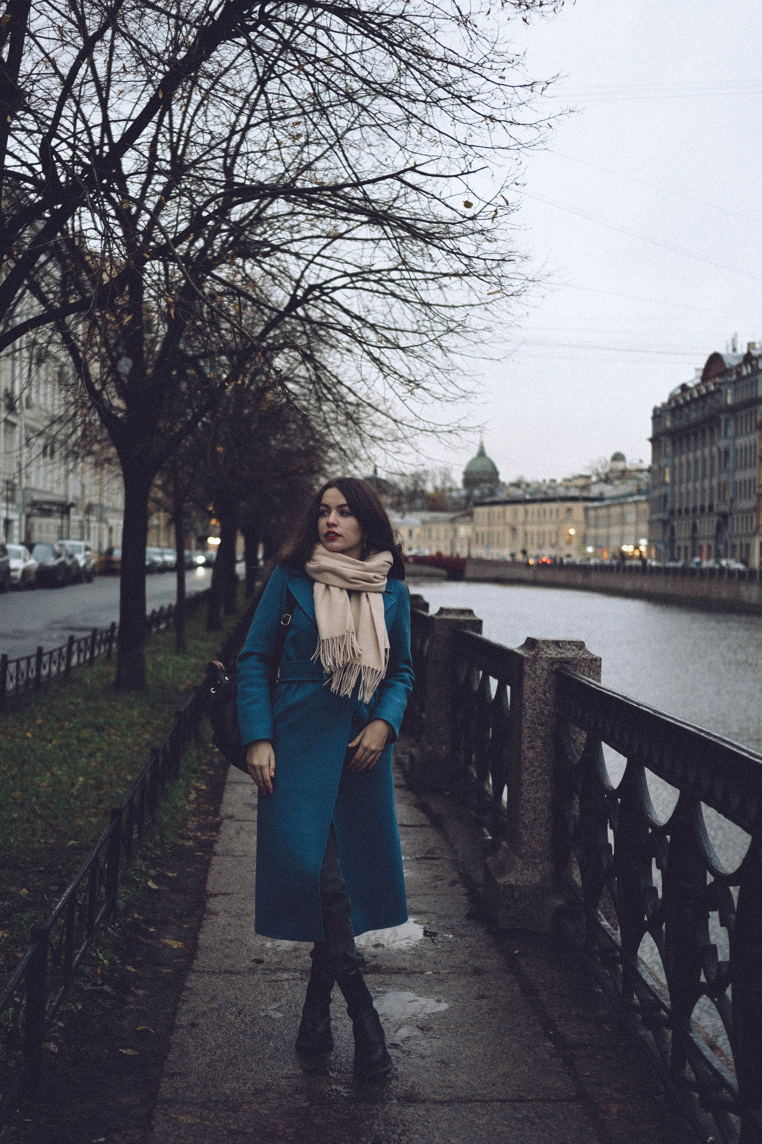 Прогулочная фотосессия по центру. Профессиональный фотограф, Санкт-Петербург — Виктория Богомолова