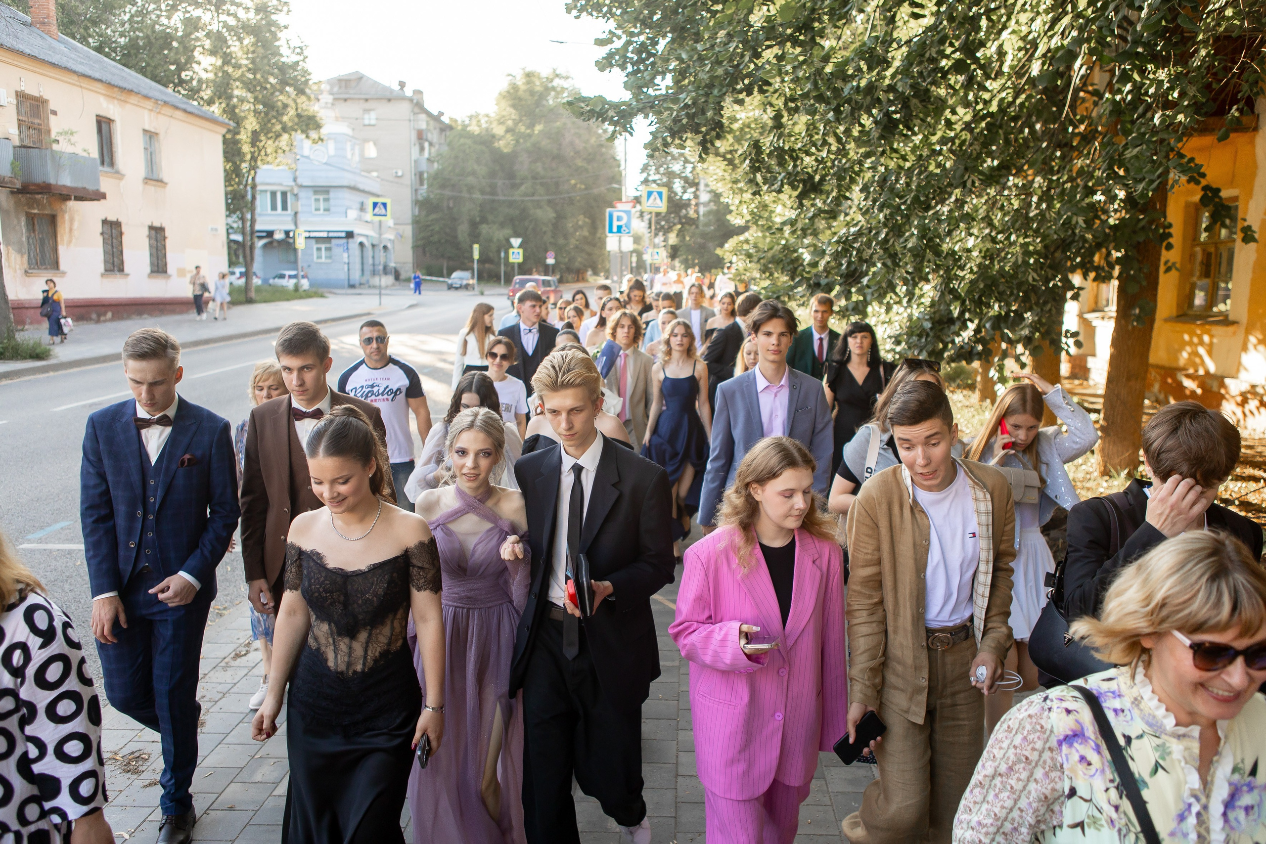 Выпускной Гимназия 12 2024 г. Свадебный и портретный Фотограф в Липецке Дмитрий Котюков