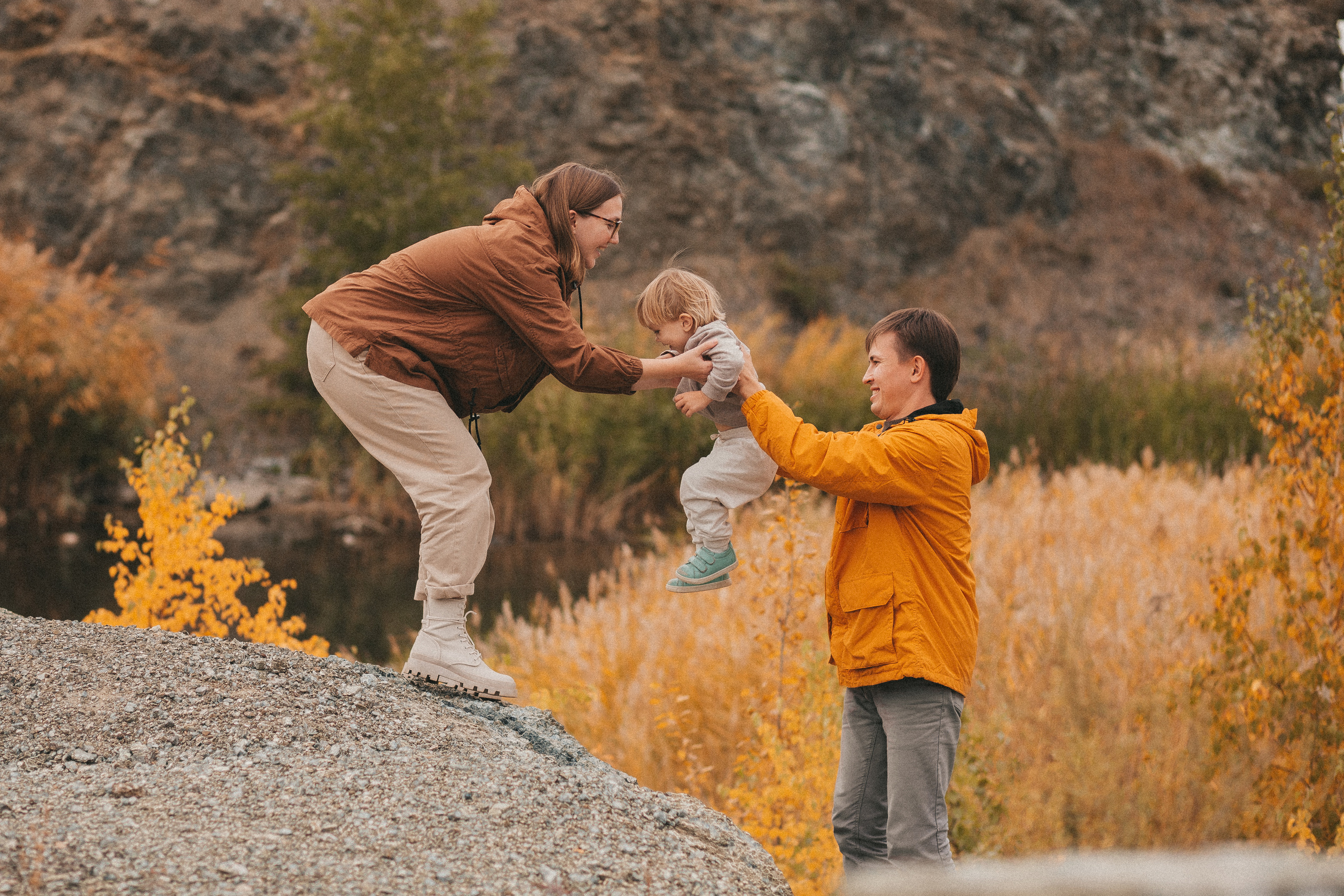 Семейные фотосессии на улице. Семейный фотограф в Челябинске Юлия Смолина
