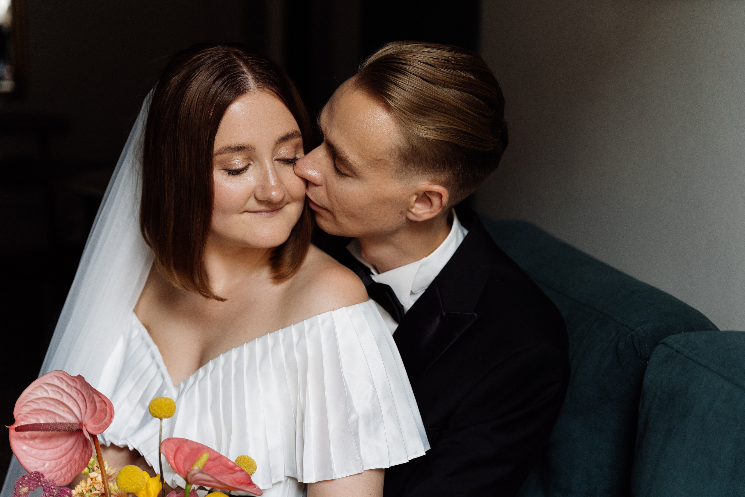 Свадьба на крыше Петербурга. Свадебный фотограф организатор в Санкт-Петербурге Ассоль Опарина