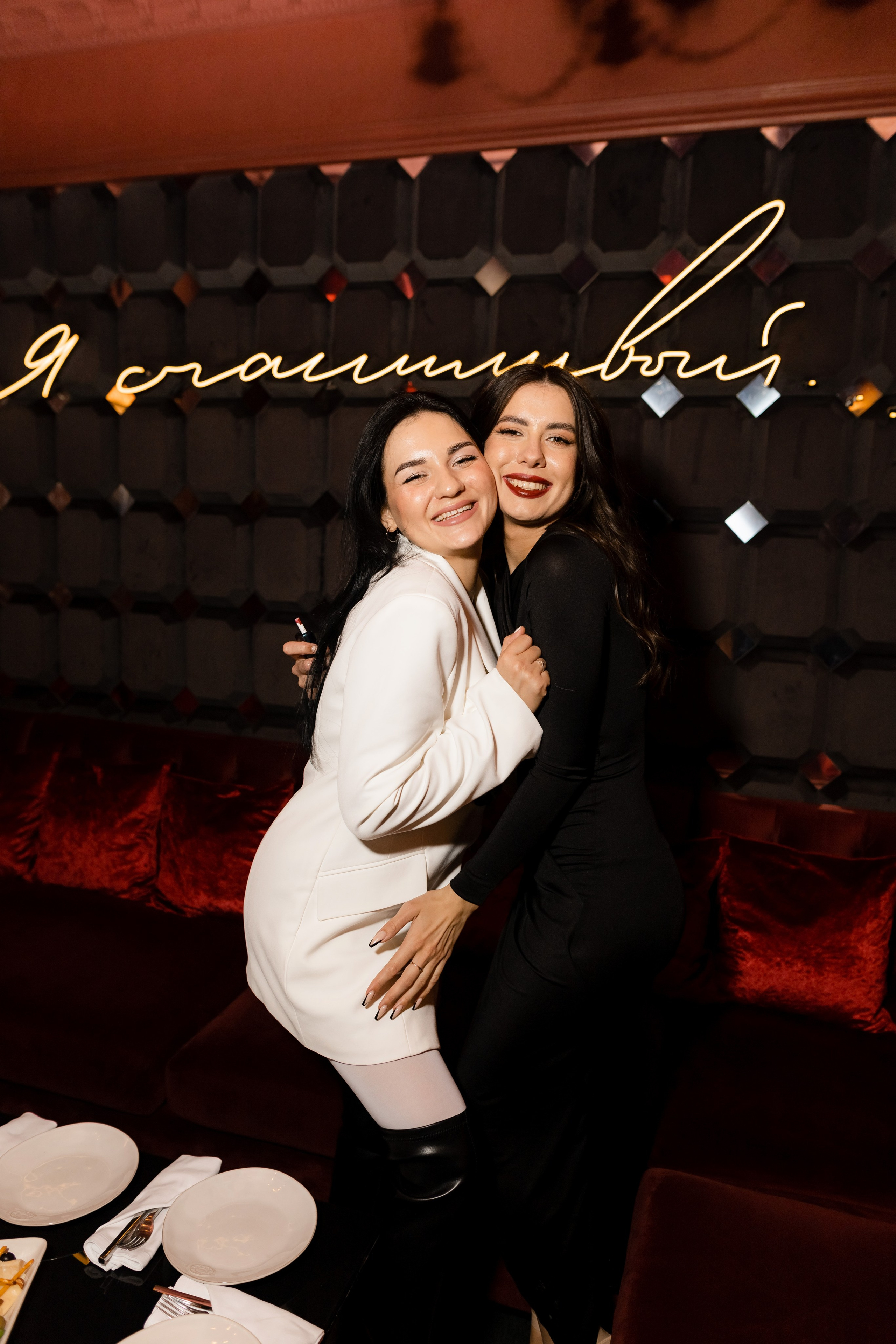 Девичник Альбины в «Leps bar». ФОТОГРАФ НОВОСИБИРСК — АЛЁНА ЖИГАЛЕЕВА