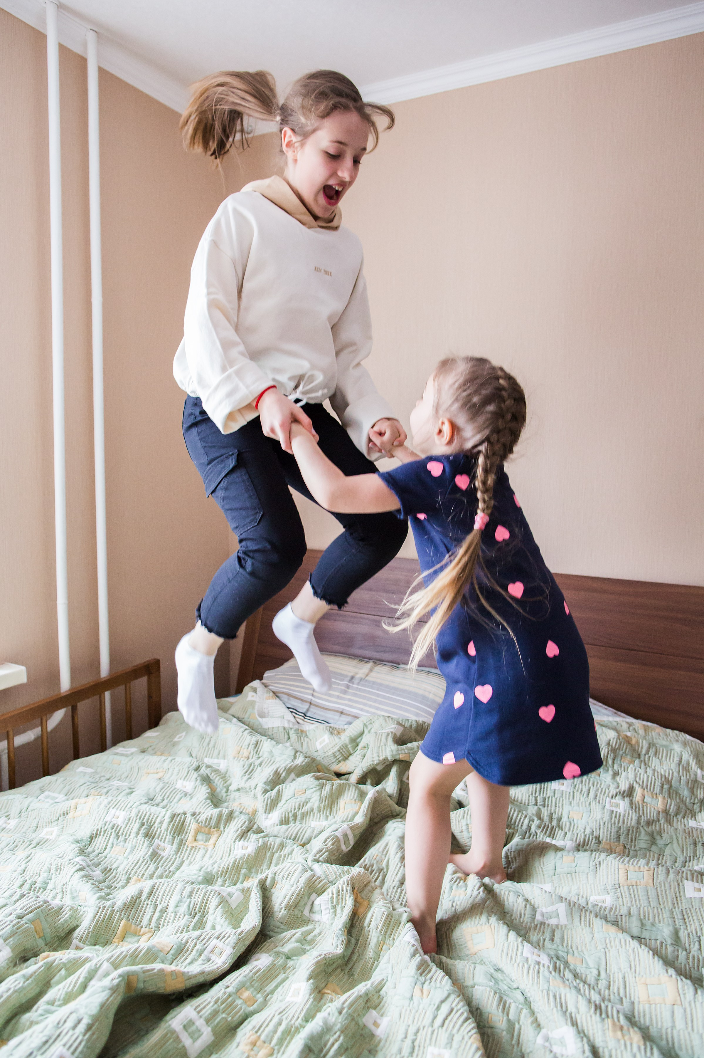 Большая семья. Репортажный, семейный и детский фотограф в Пензе и Заречном Арина Ермилова. Картины барельеф на заказ