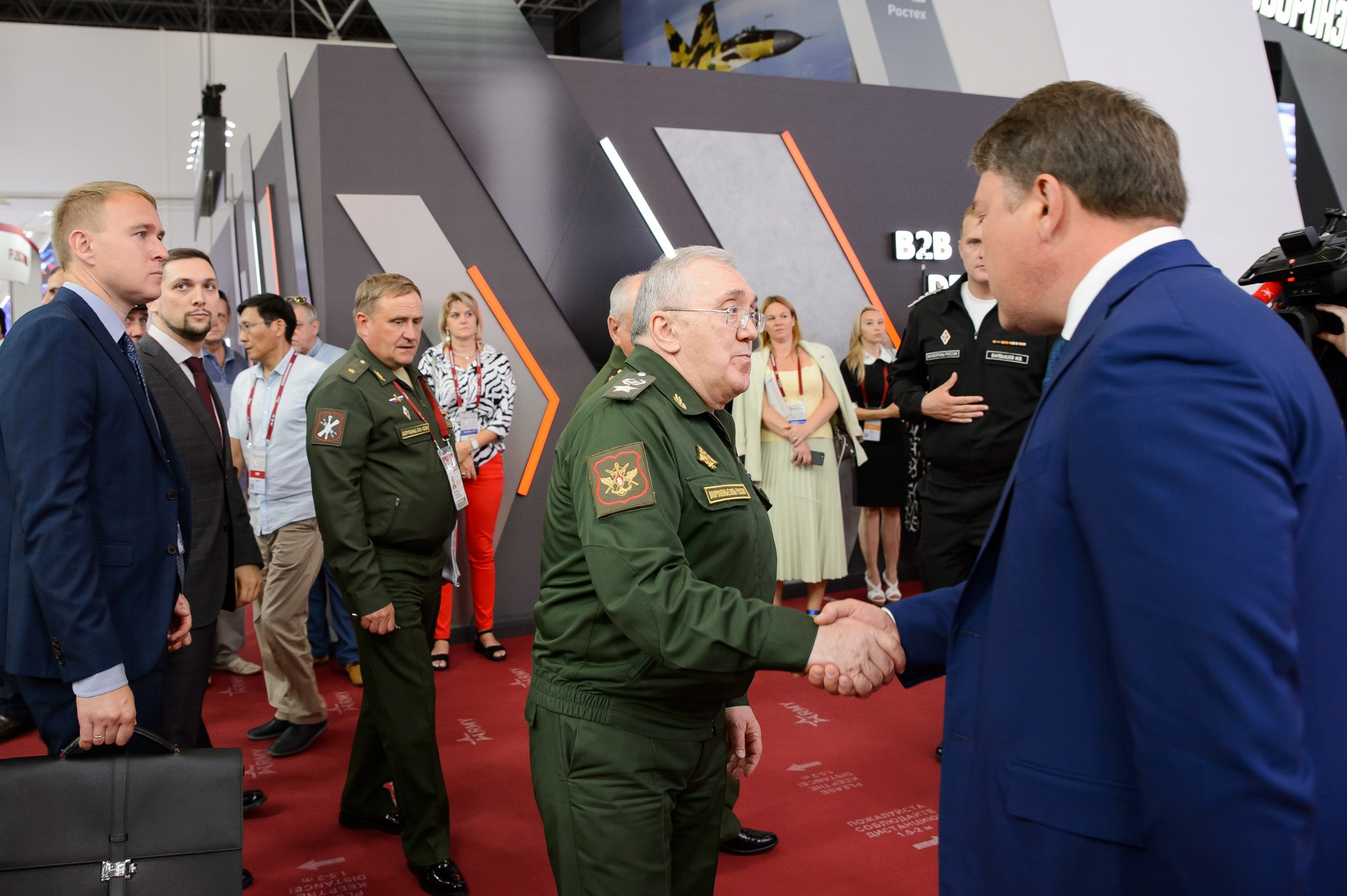 ПСБ на Форуме Армия. Репортажный и свадебный фотограф в Москве