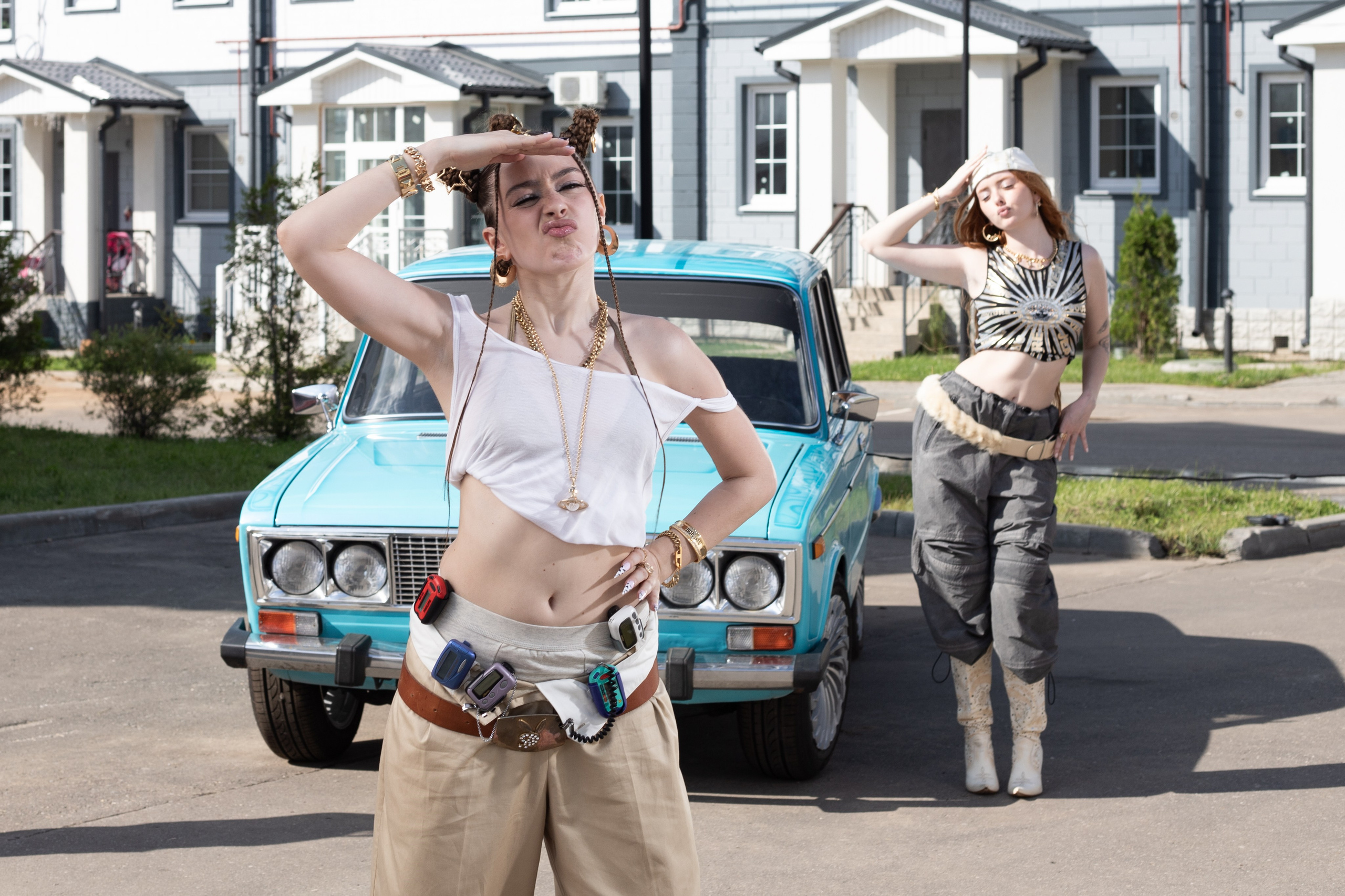 Artists. Full production: photo, video, ai