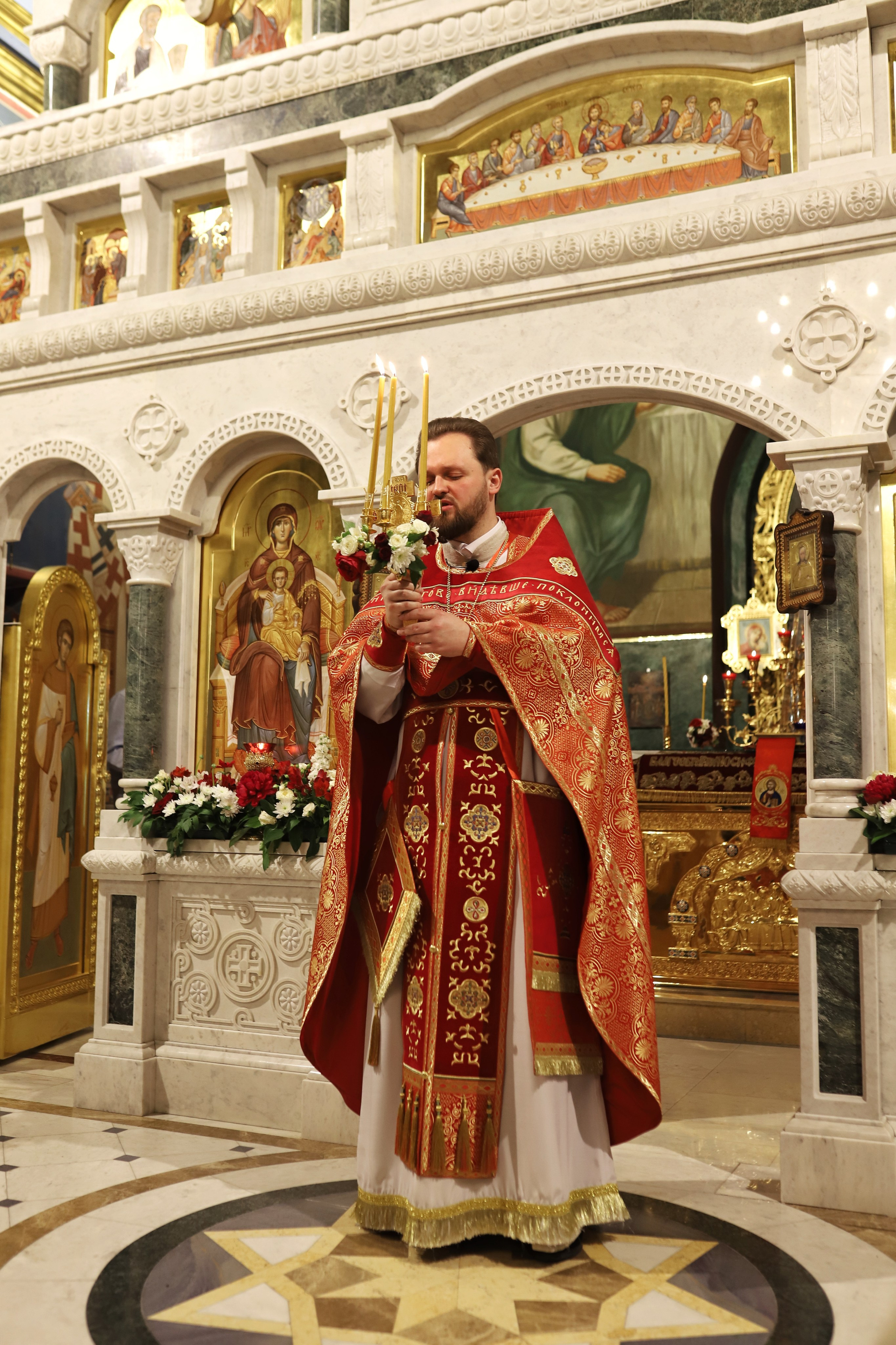 Съемка Литургии. Фотограф и видеограф в Санкт-Петербурге