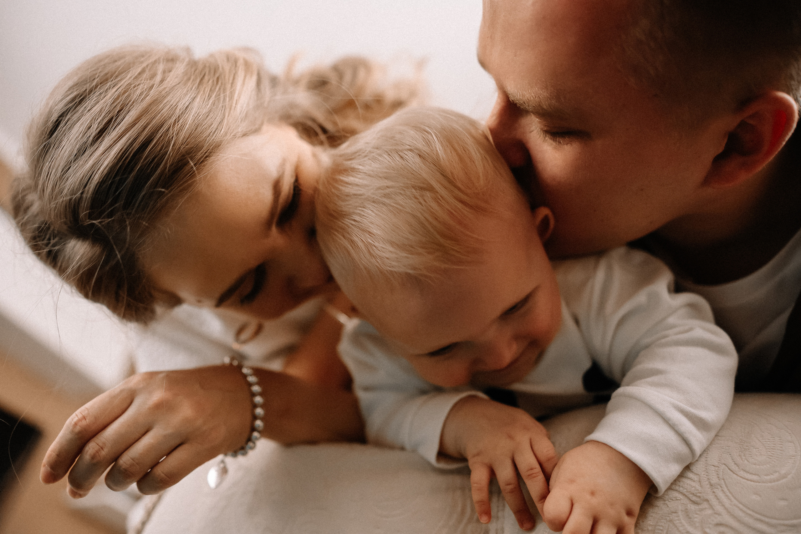 Юля, Виталя и Кира. Свадебный и семейный Фотограф Денис Кошель