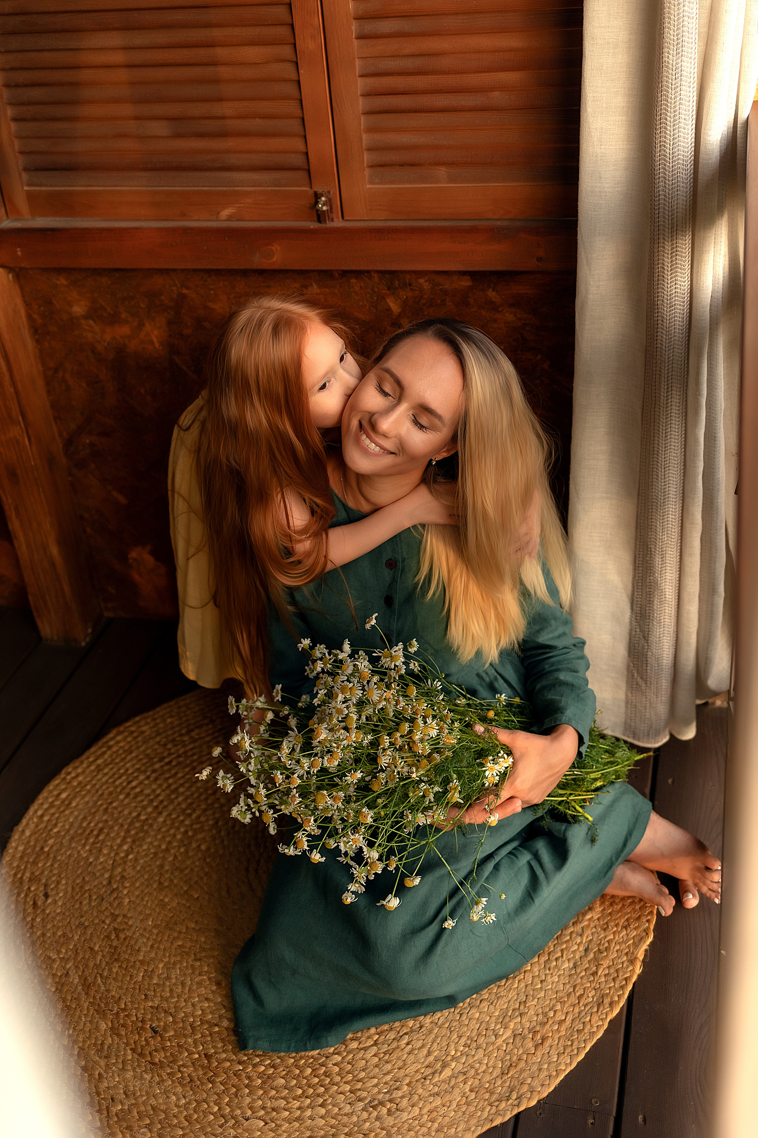 Светлана и Вика (ромашки). Детский и семейный фотограф в Челябинске Мандрикова Светлана