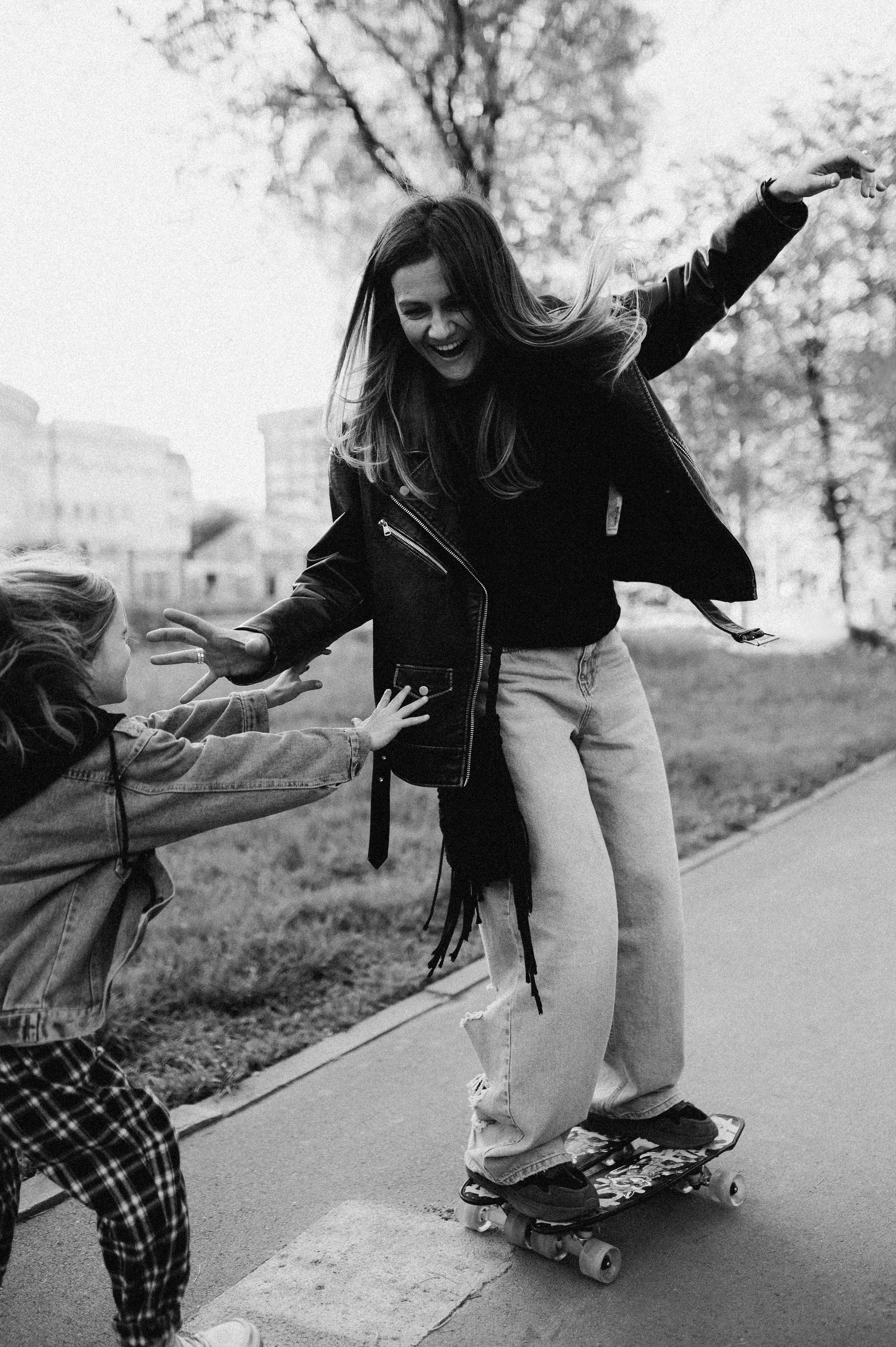 Прогулочная фотосессия по городу. Семейный фотограф в Новосибирске Женя Индрикова