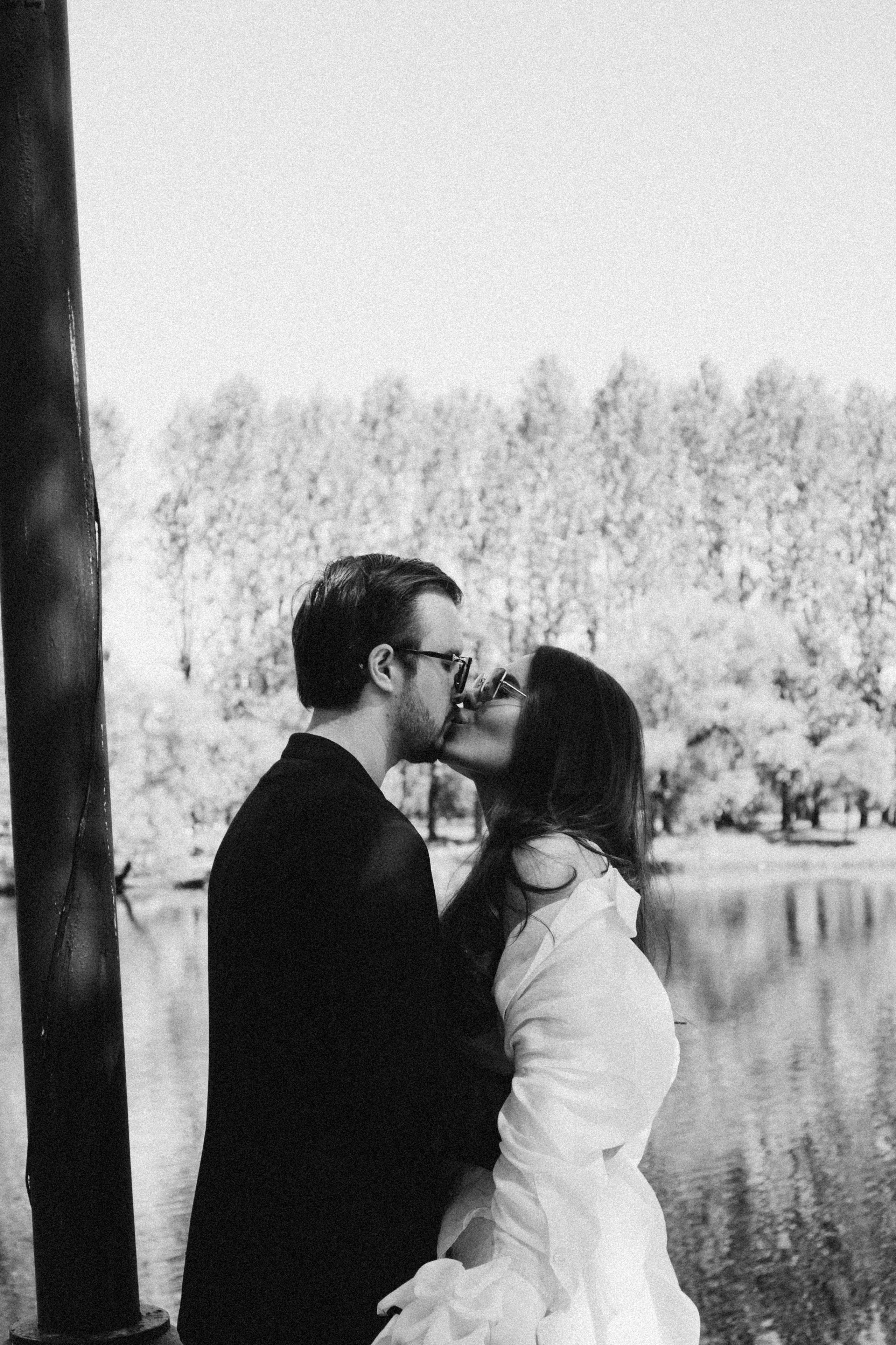 СВАДЕБНАЯ СЬЕМКА В ПАРКЕ ПОБЕДЫ И ПРОГУЛКА ПО МОСКОВСКОМУ ПРОСПЕКТУ. Профессиональный фотограф, Санкт-Петербург — Виктория Богомолова