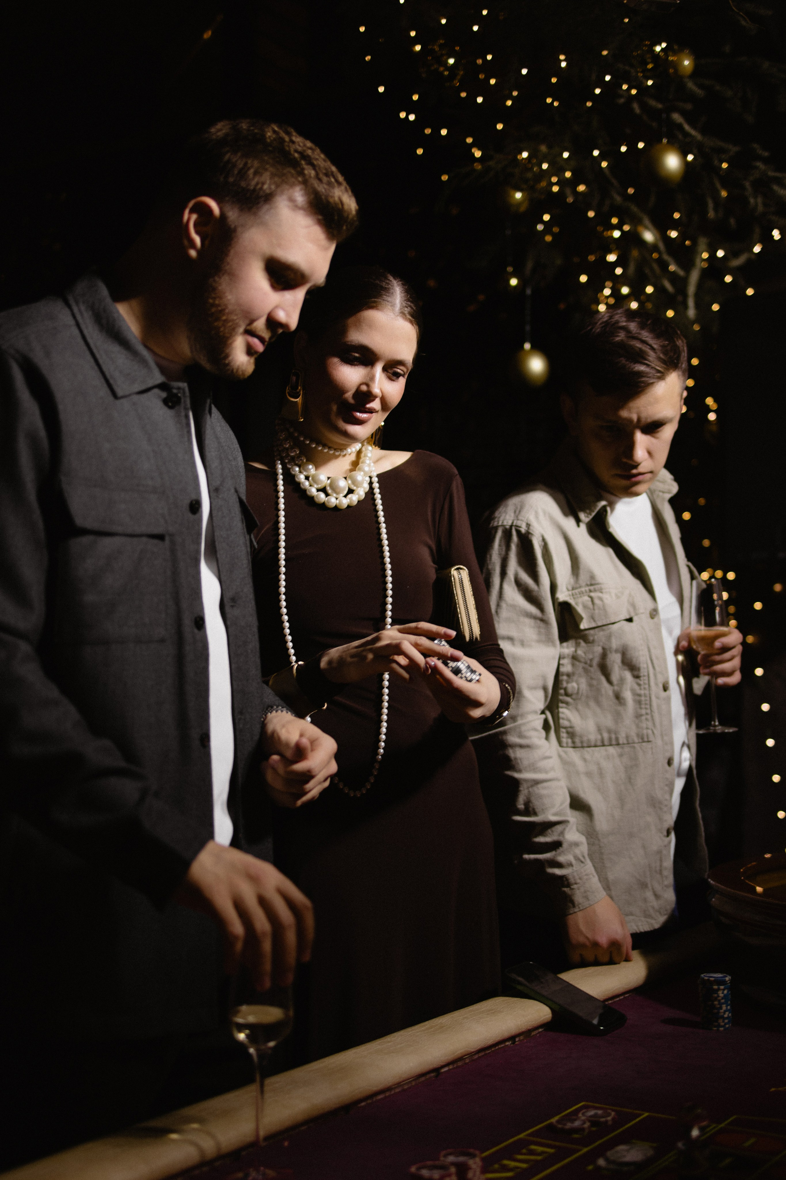 Репортаж с юбилея с тематикой казино. Свадебный, репортажный и портретный фотограф Сочи, Краснодар. Александра Зайцева