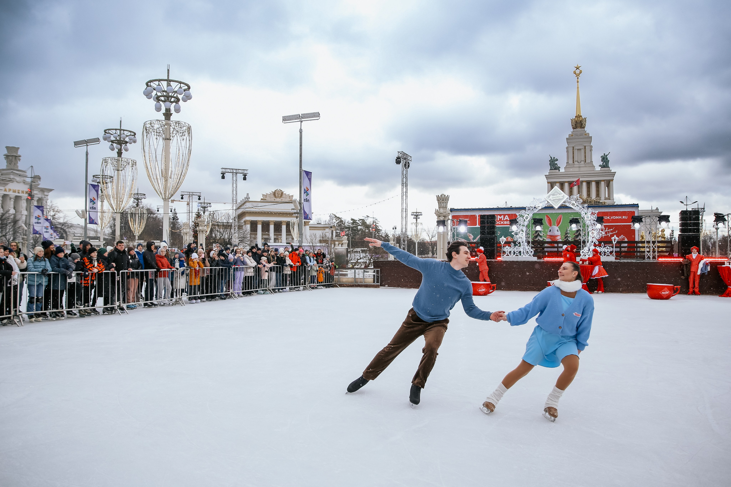 Ледовое шоу ВДНХ проект Московское чаепитие. Фотограф и видеограф Анна Домашенко
