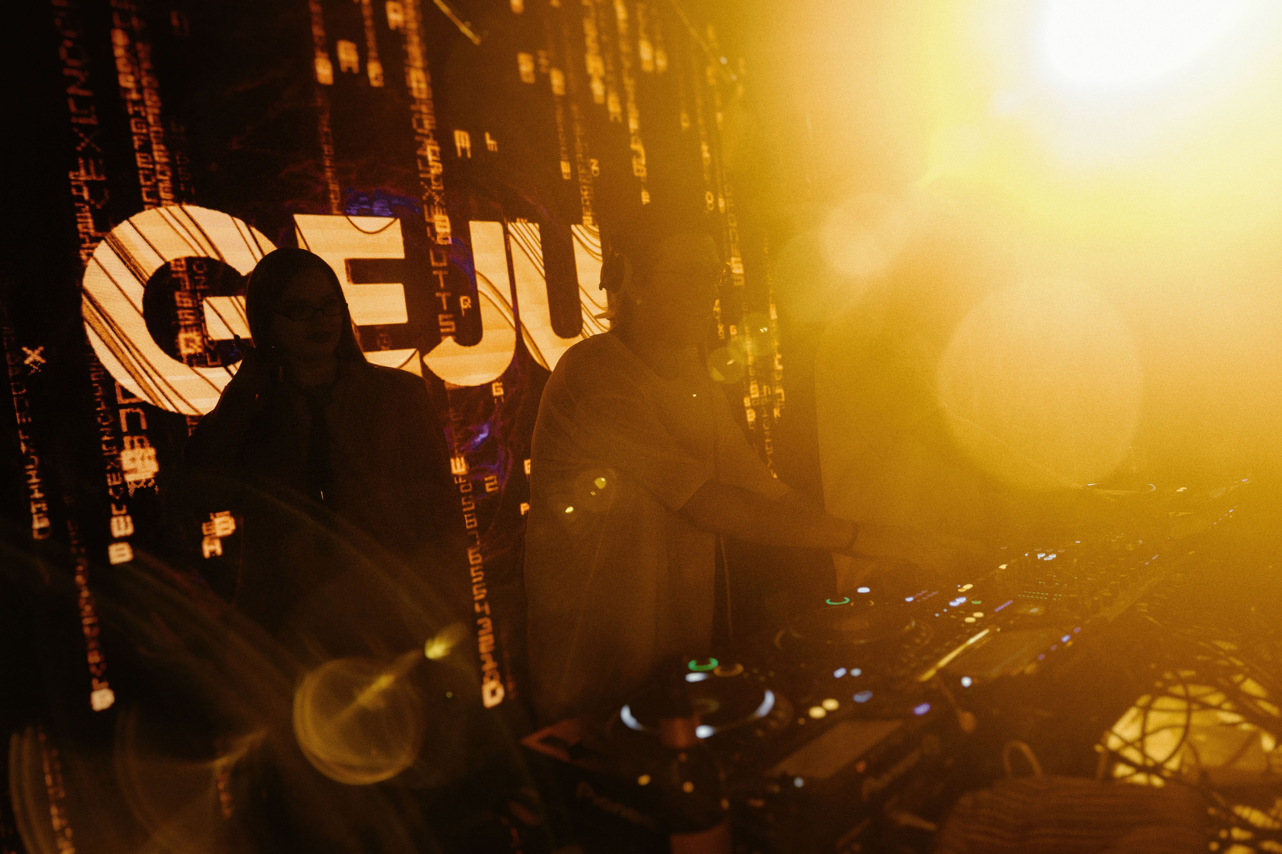 FORUM 9 SOVA. Фотограф Иркутск Антипин Сергей