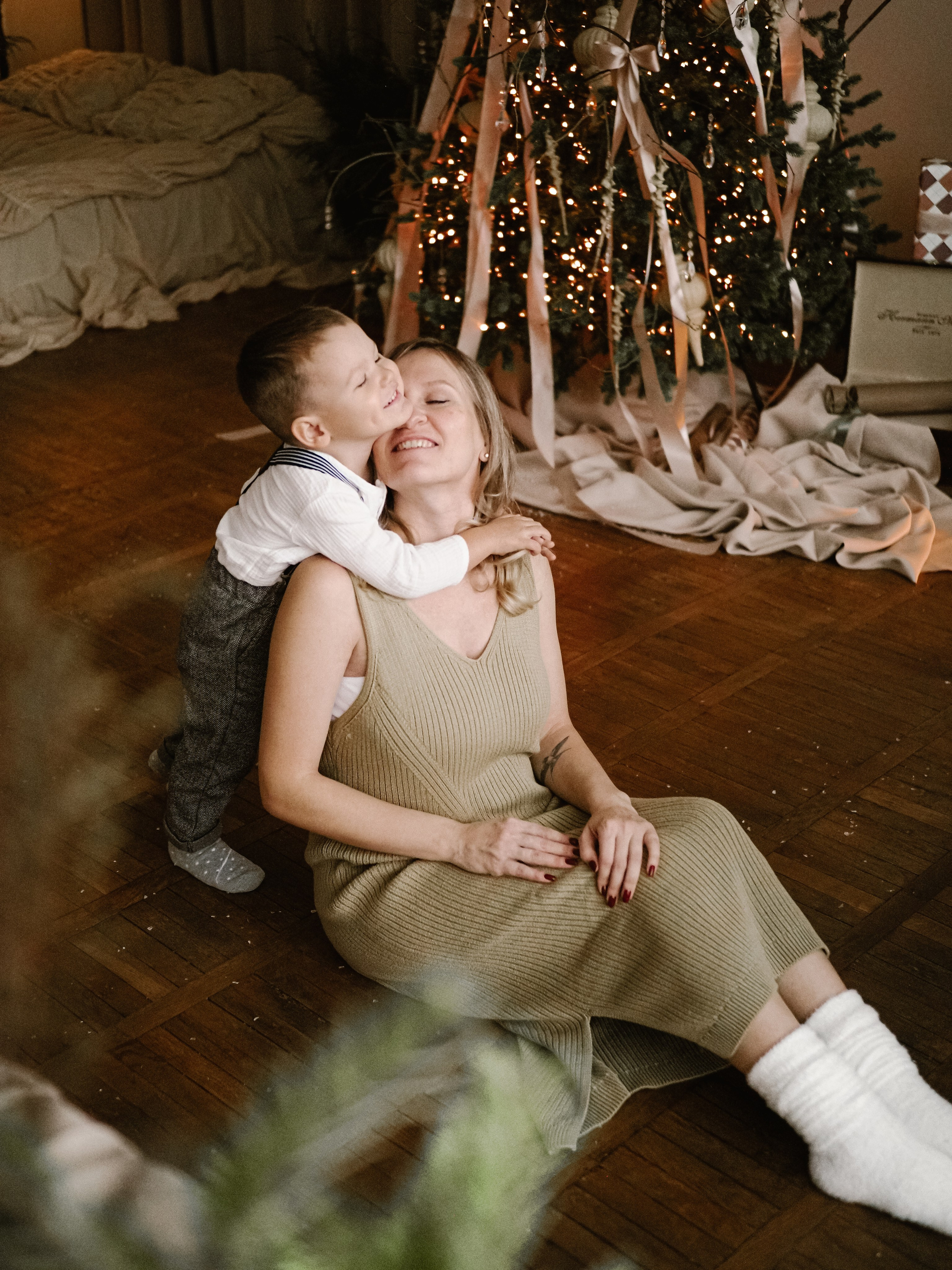 Если фото у елочки, то вот так. Фотограф Рязань. Семейный Свадебный фотограф