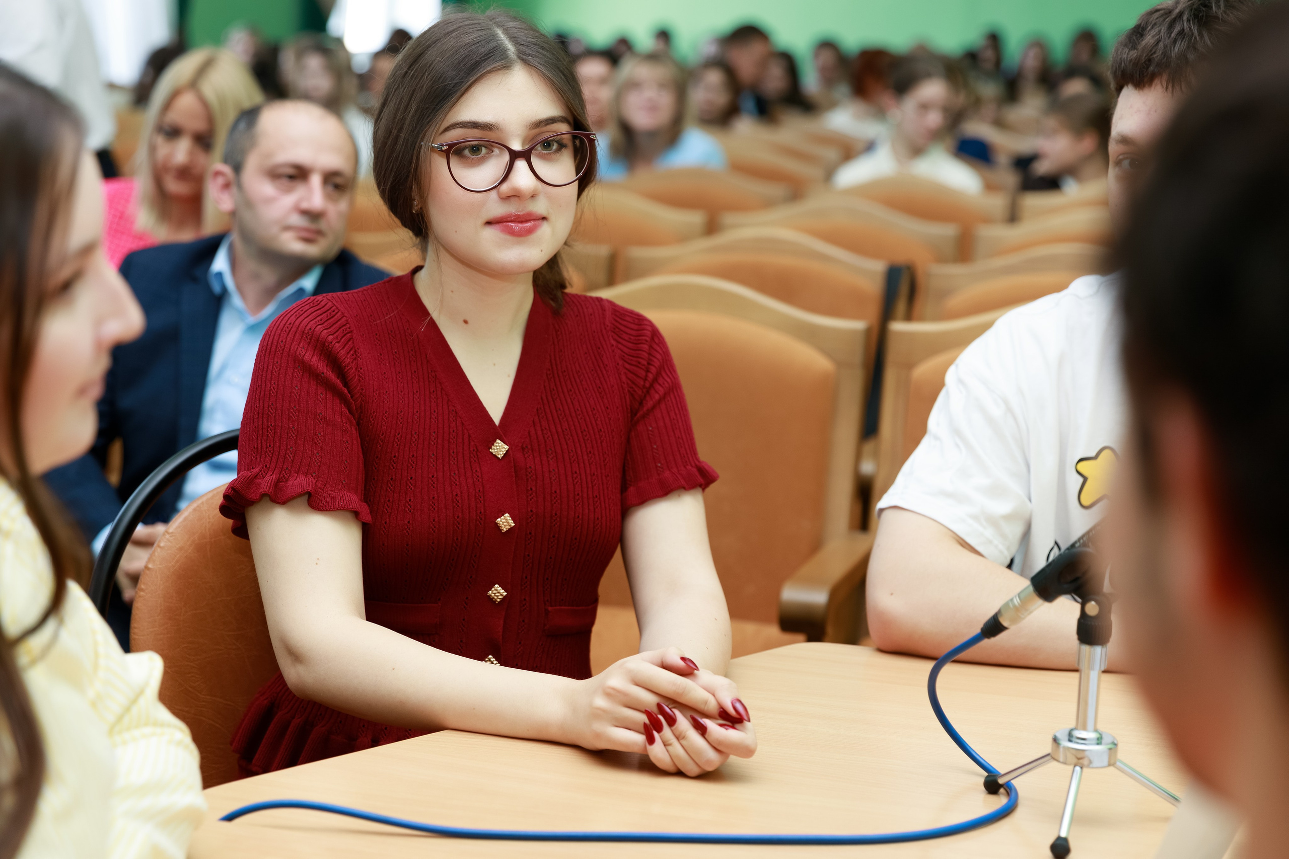 Интеллектуальный праздник «Язык — душа народа» в Никитинской библиотеке. Фотограф в Воронеже Галина Фурсова