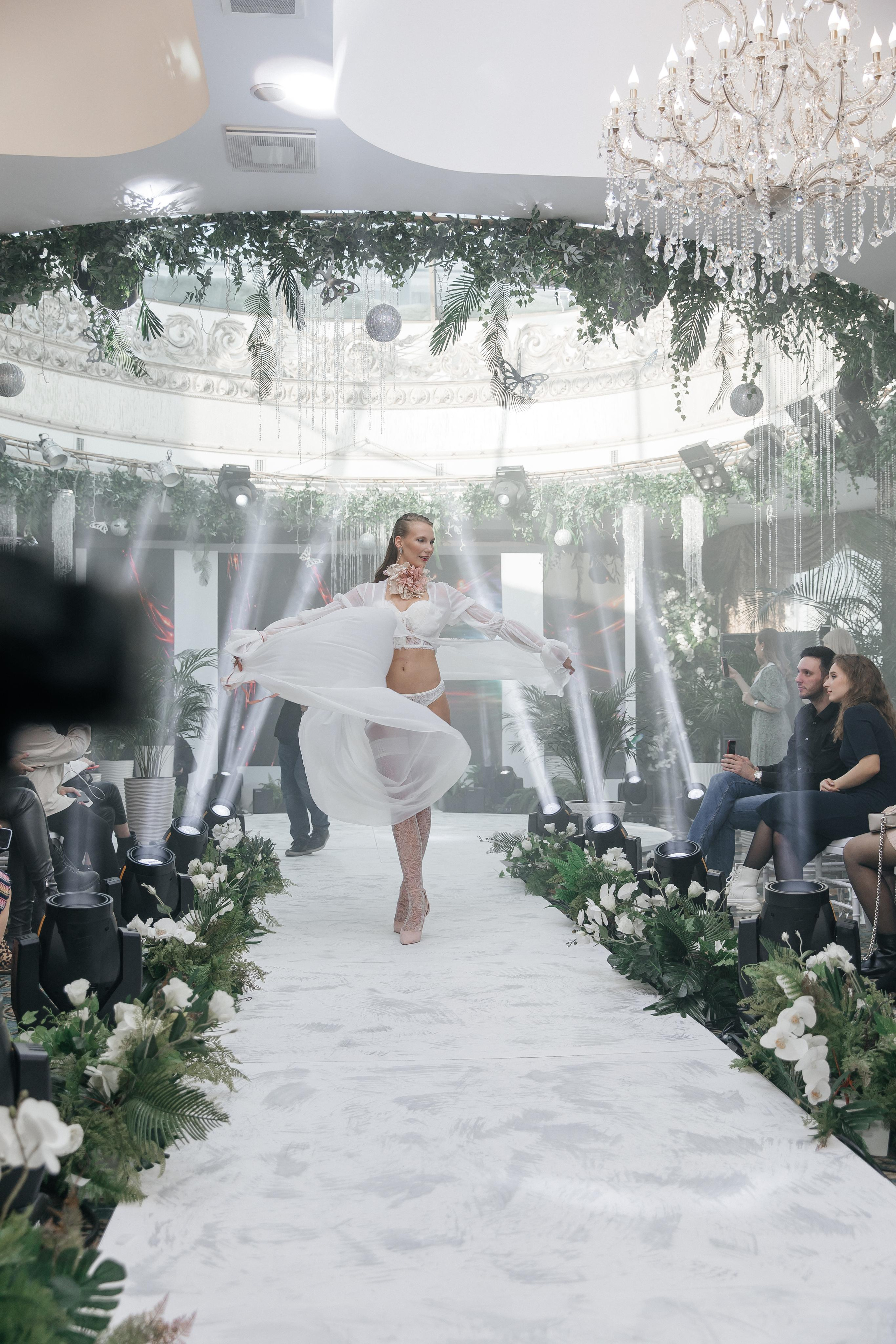 Показ Ave Wedding 2021. Свадебный фотограф Виктория