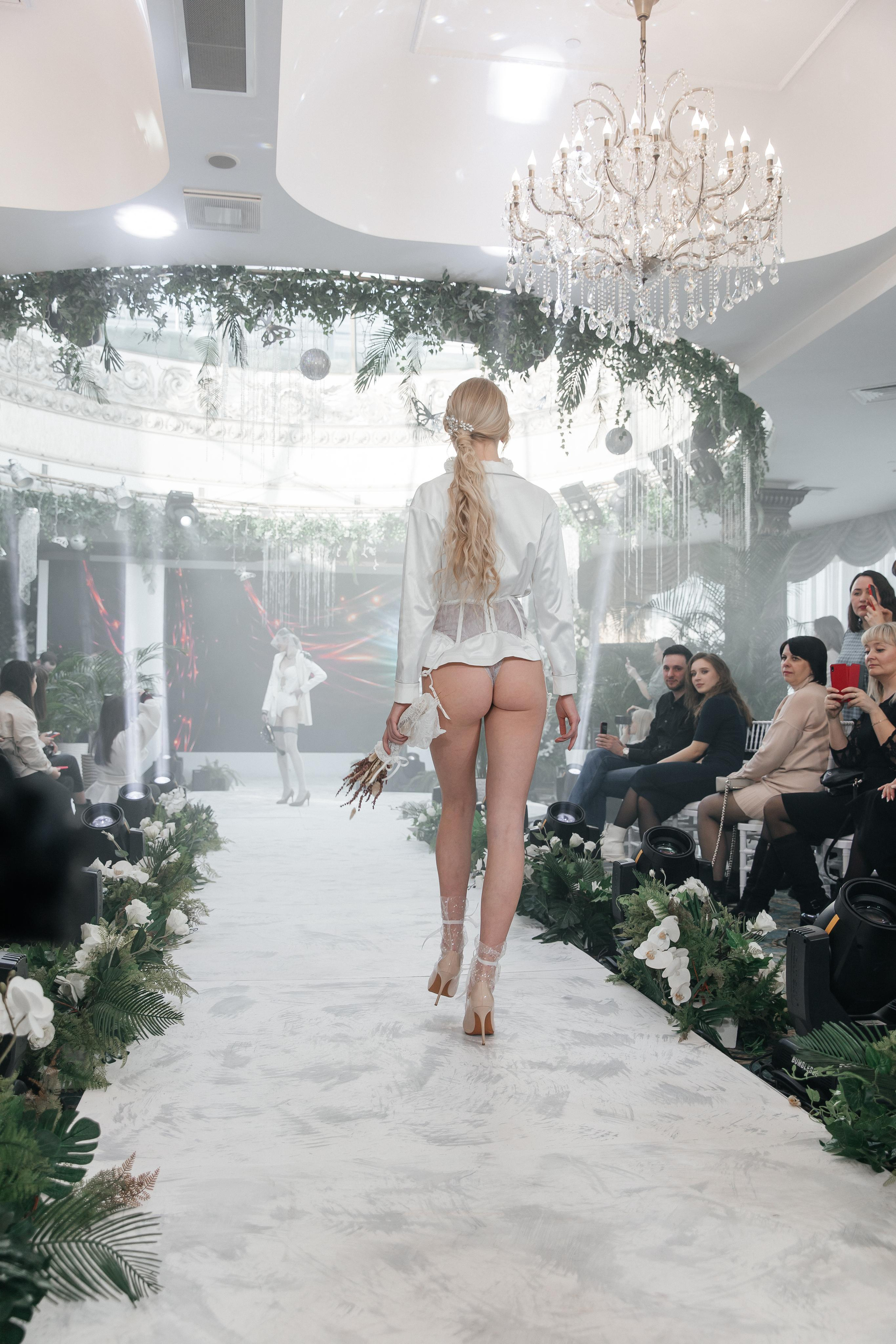 Показ Ave Wedding 2021. Свадебный фотограф Виктория