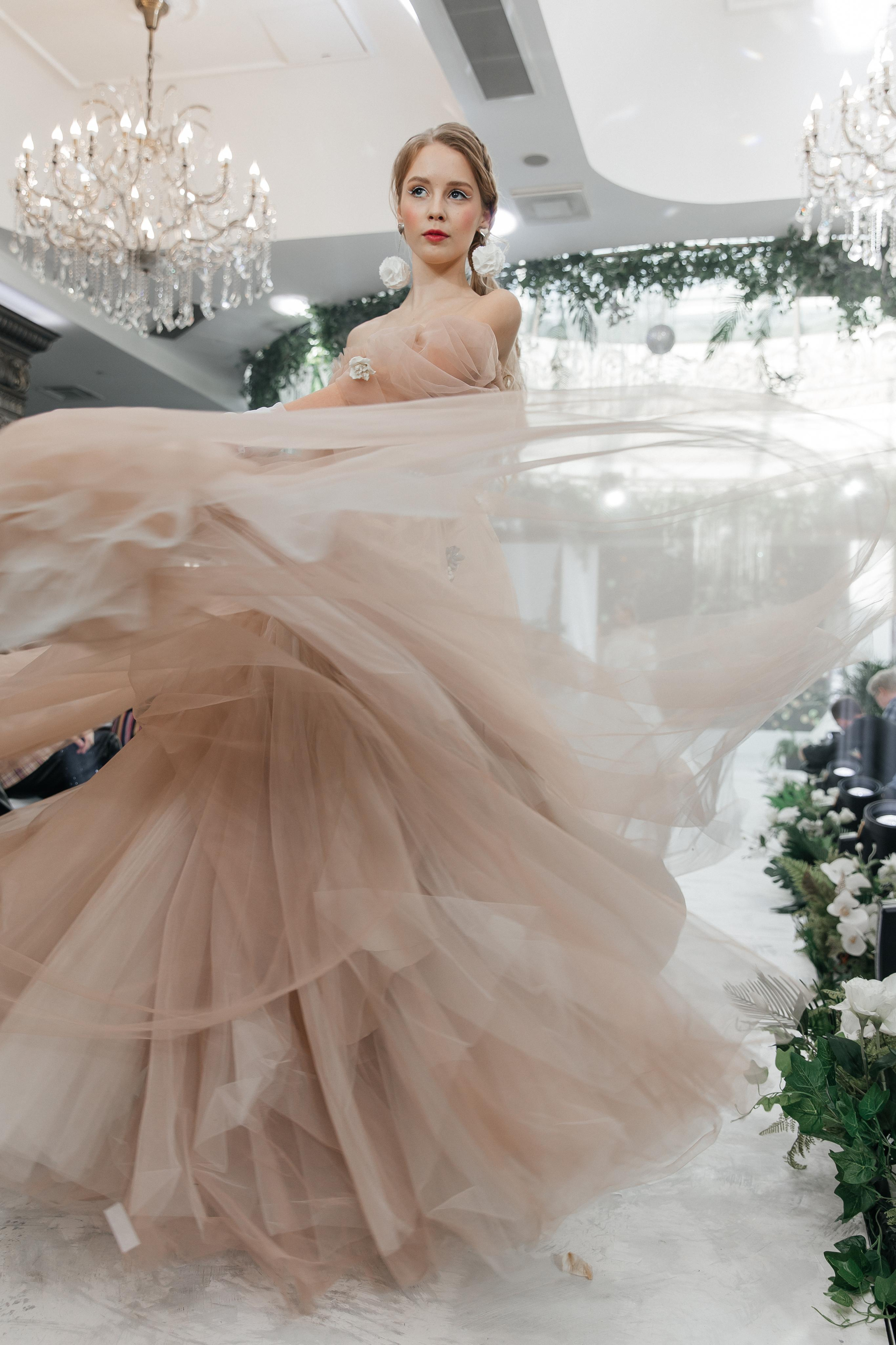 Показ Ave Wedding 2021. Свадебный фотограф Виктория