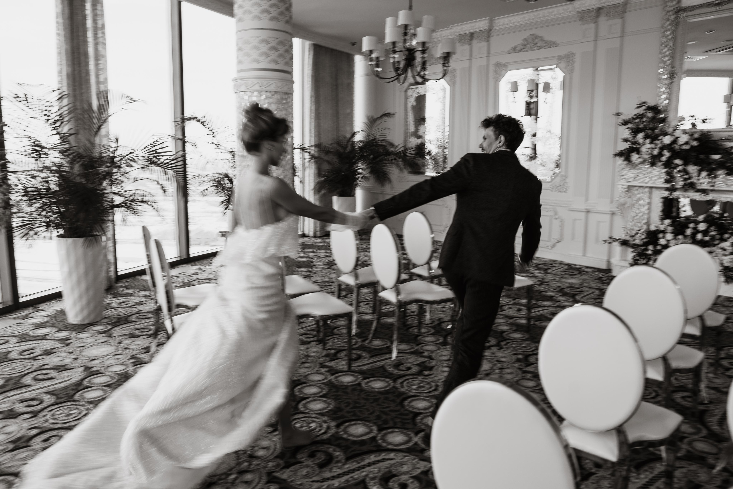 Антон и Полина. Свадебный фотограф Виктория