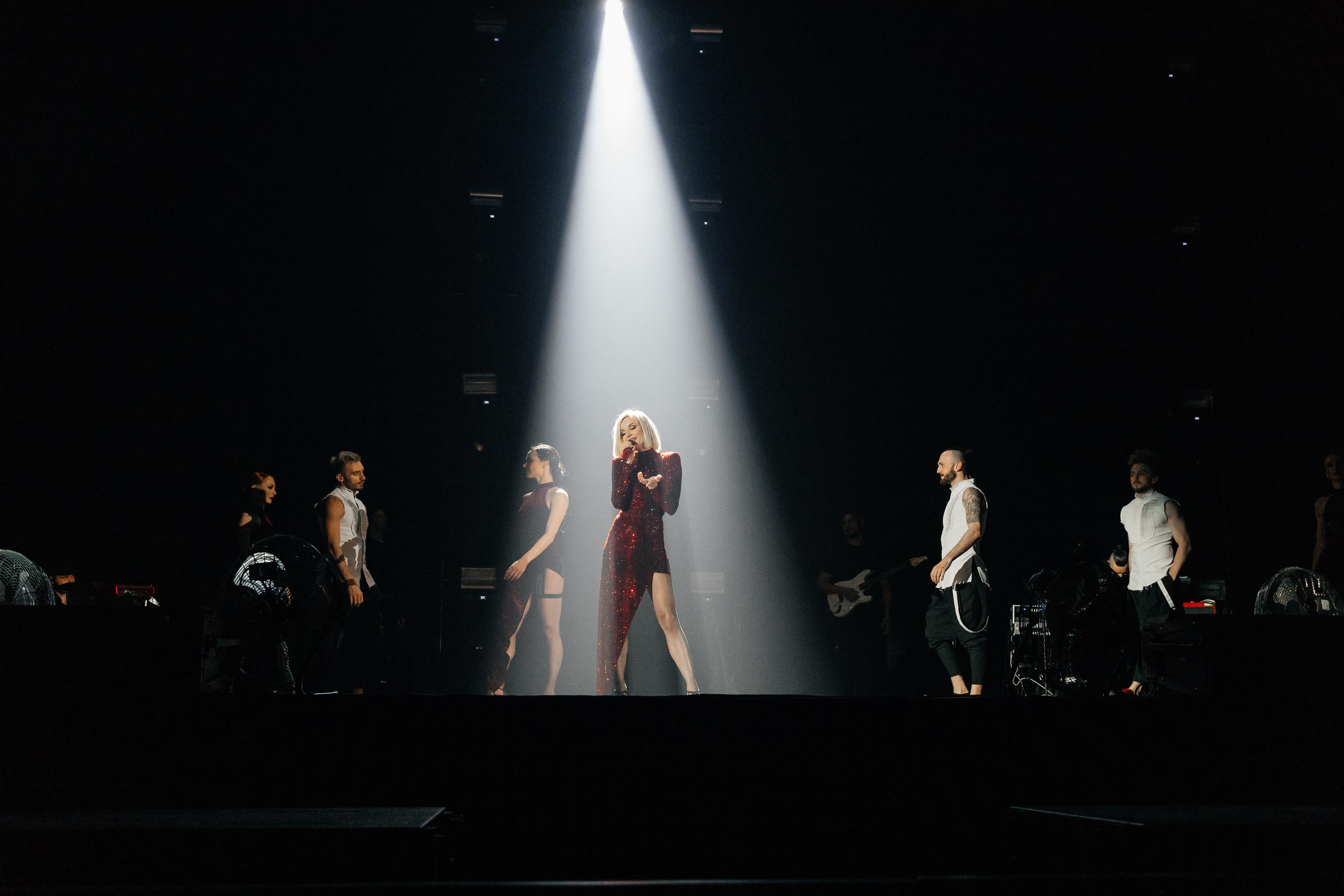 Полина Гагарина. Свадебный фотограф Виктория