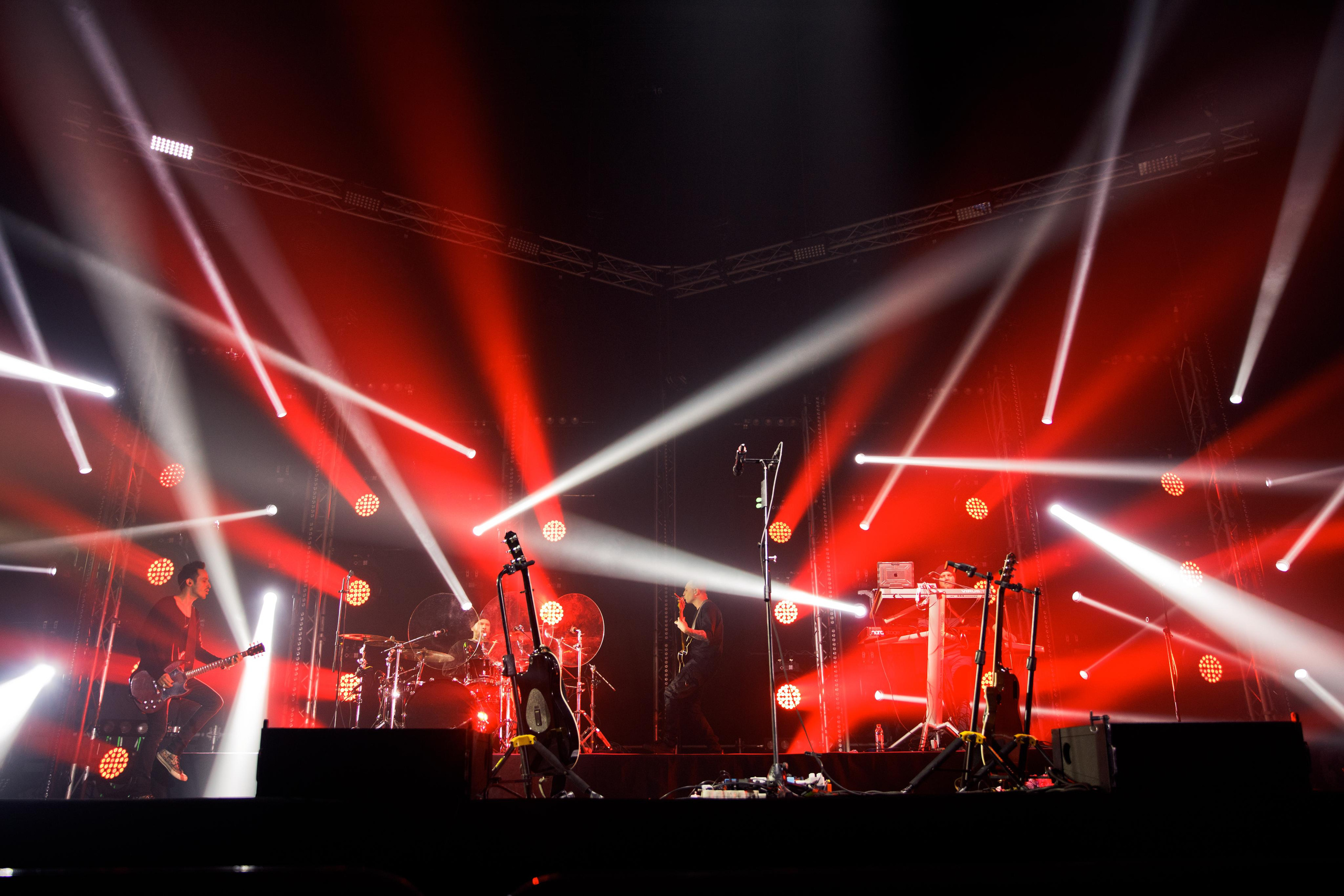 Гр.Звери. Свадебный фотограф Виктория