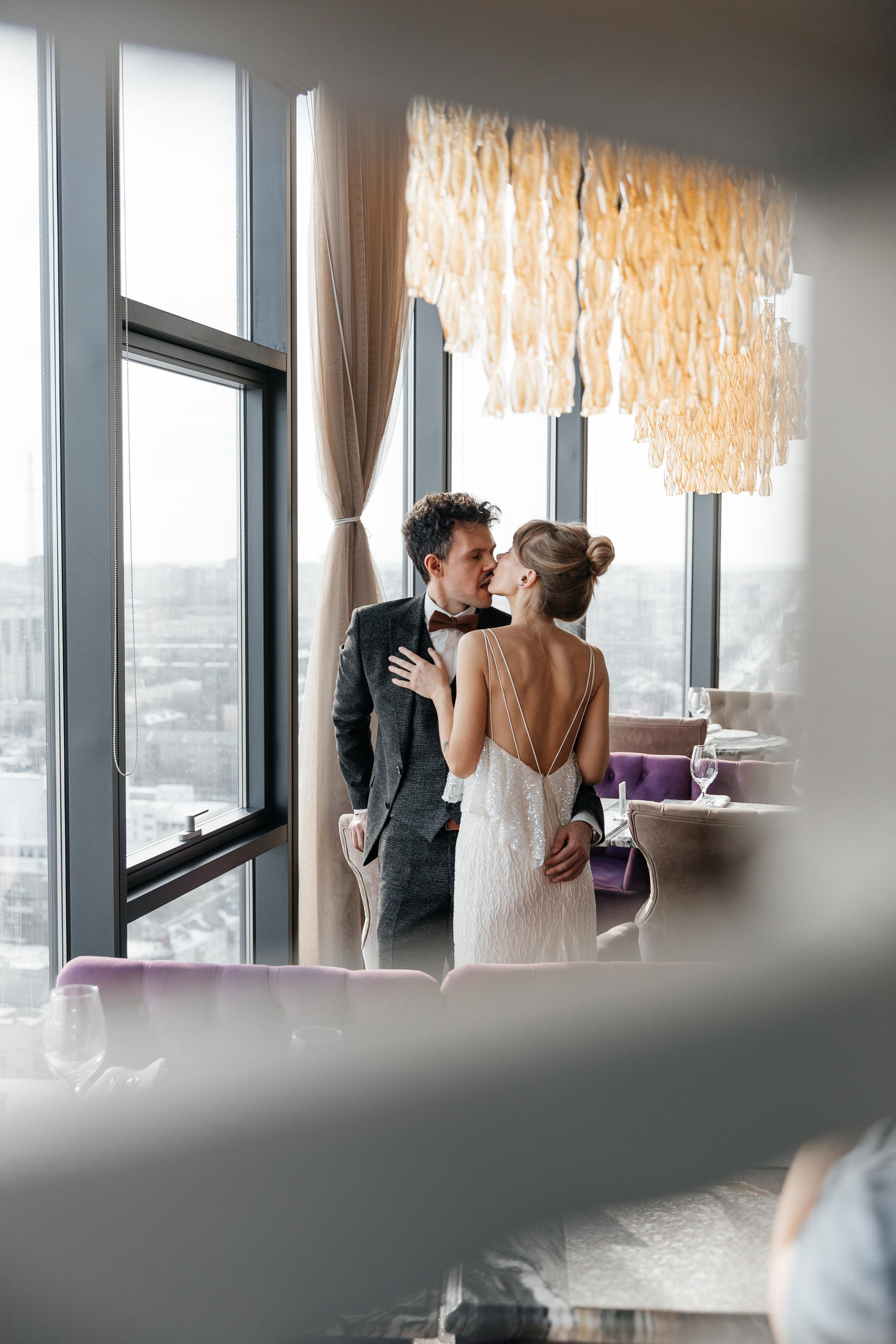 Антон и Полина. Свадебный фотограф Виктория