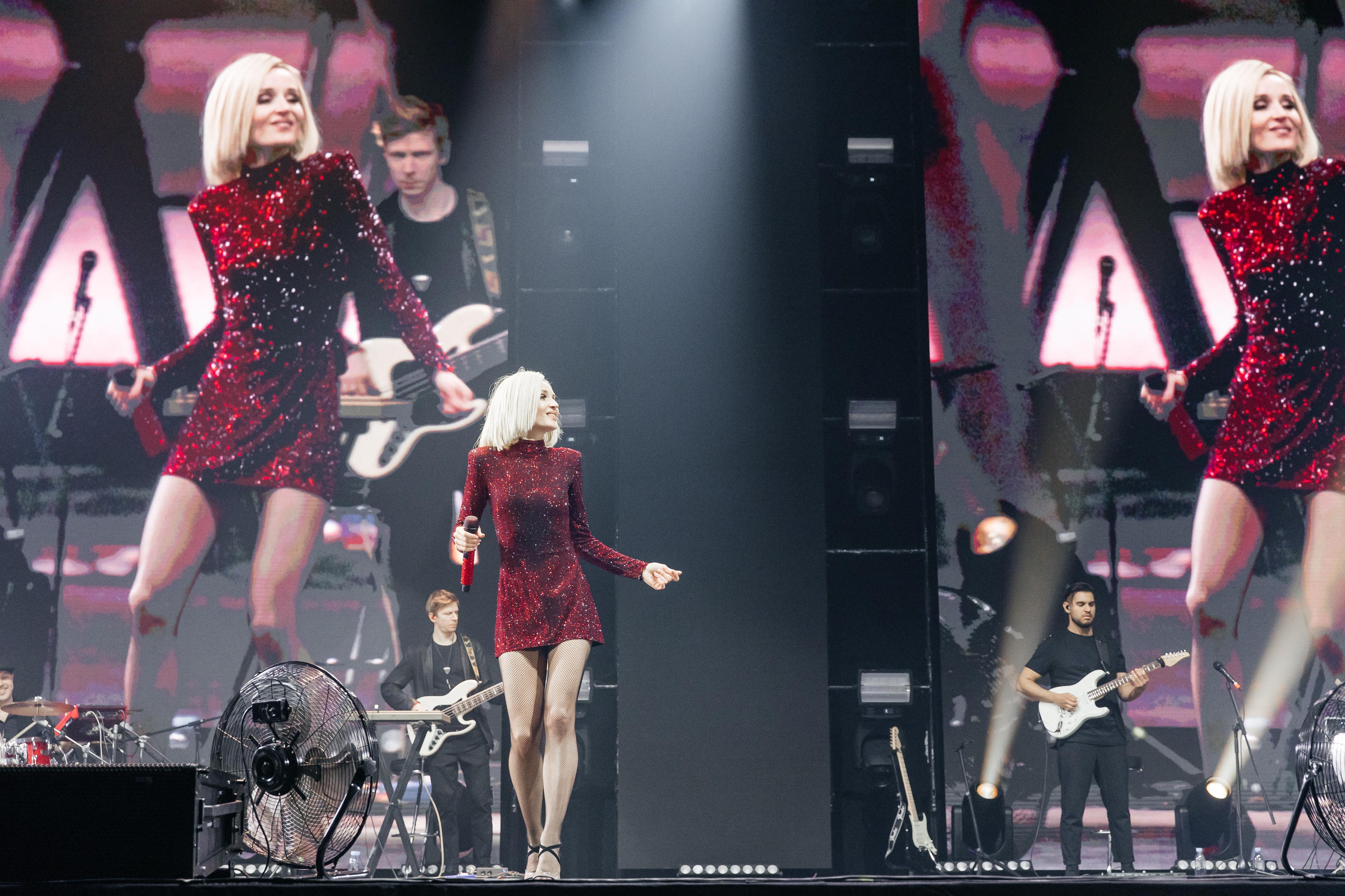 Полина Гагарина. Свадебный фотограф Виктория