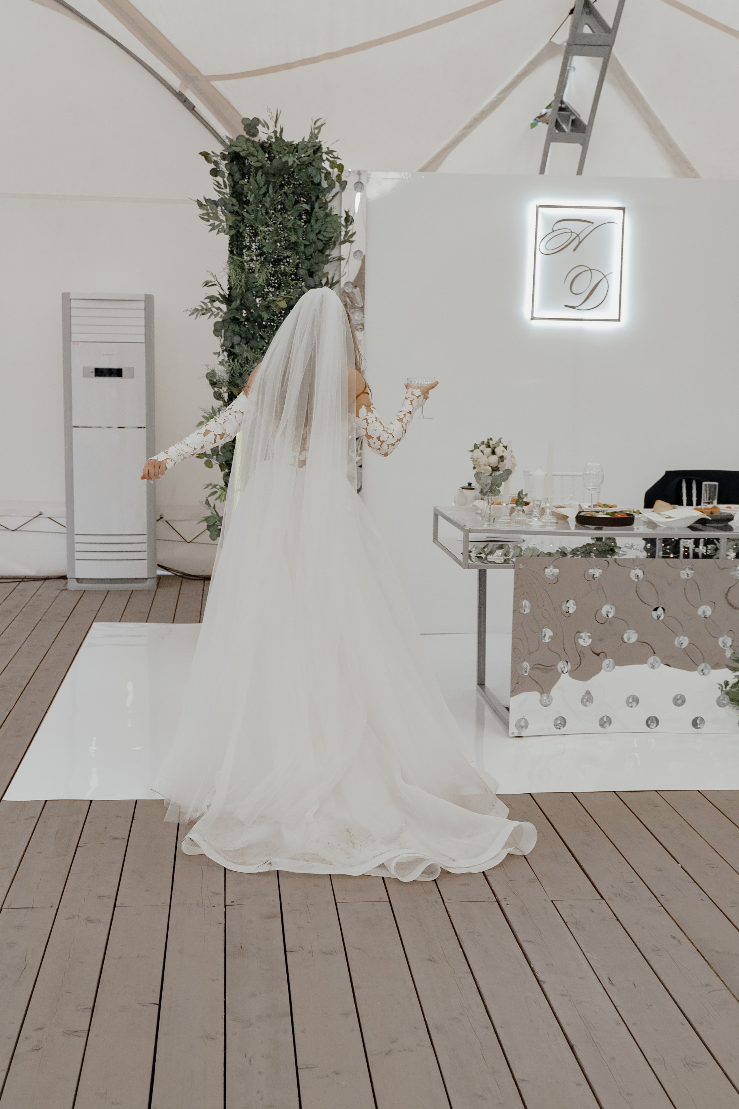 02.07.24. RETOUCH-HOUSE