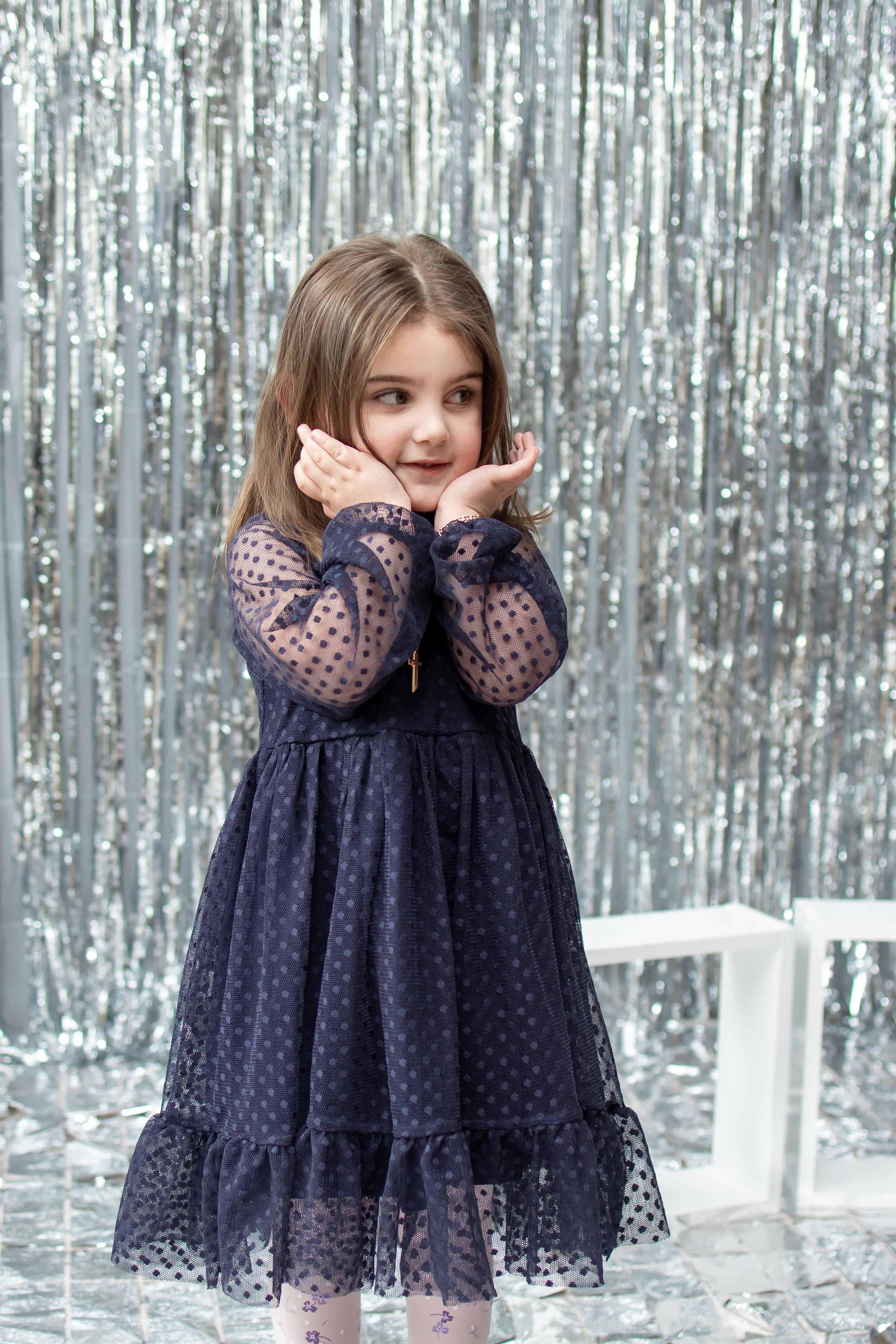 Саргсян Мери. Model base