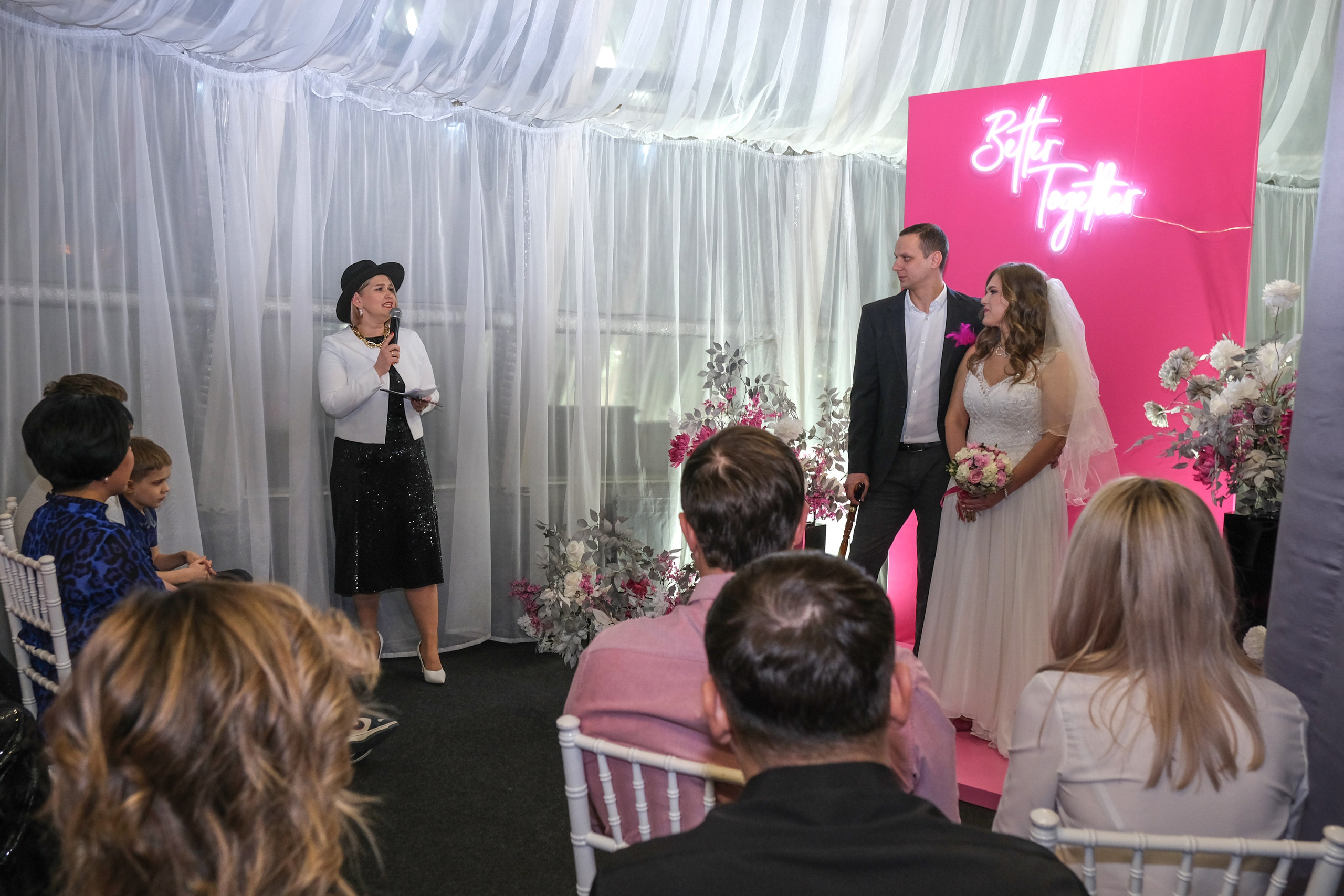 Выездная регистрация церемониймейстер Анна Андрюшечкина ведущая свадеб  хочу на свадьбу