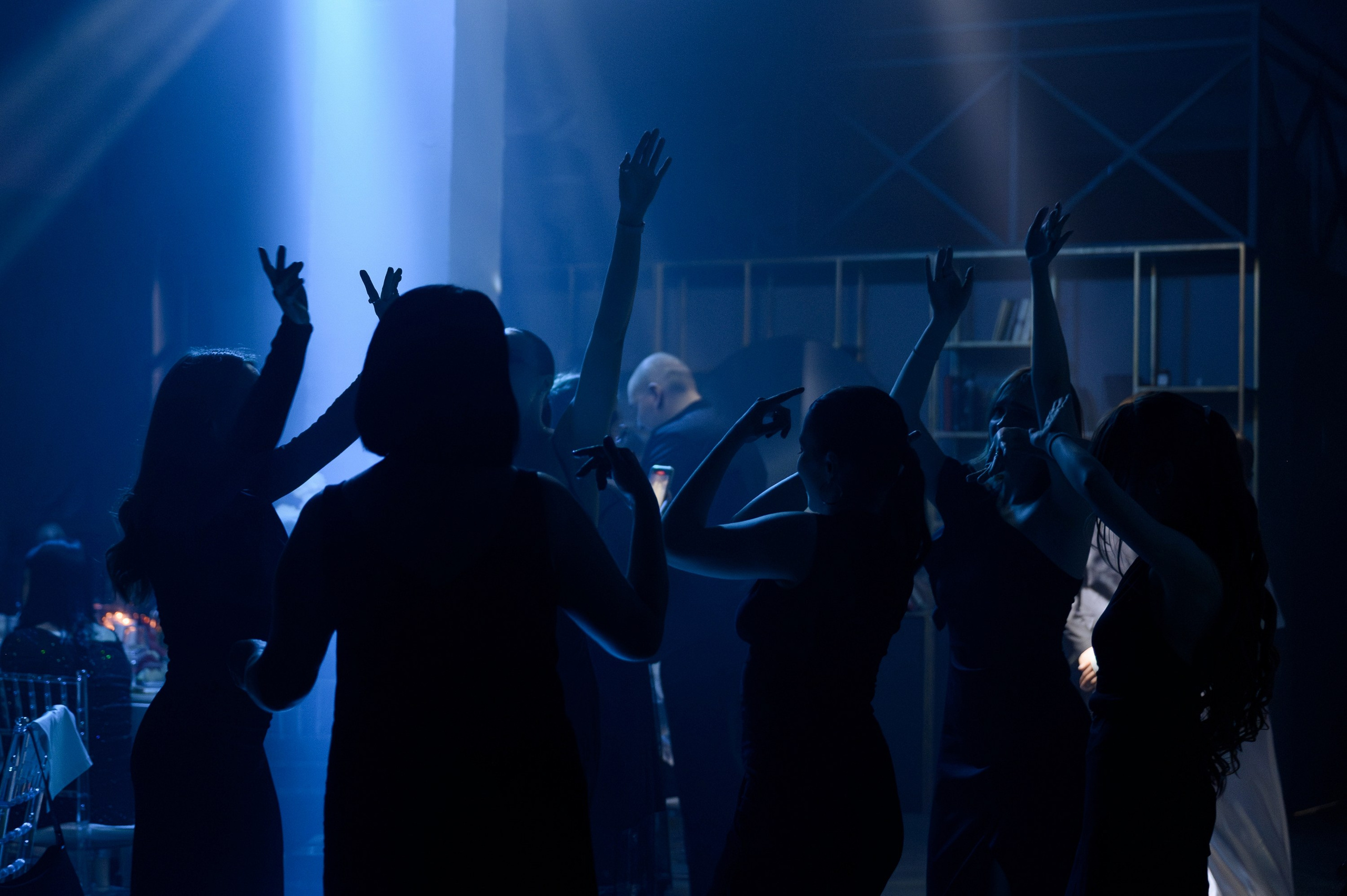 Кирилл и Анна. Zhulanovilya