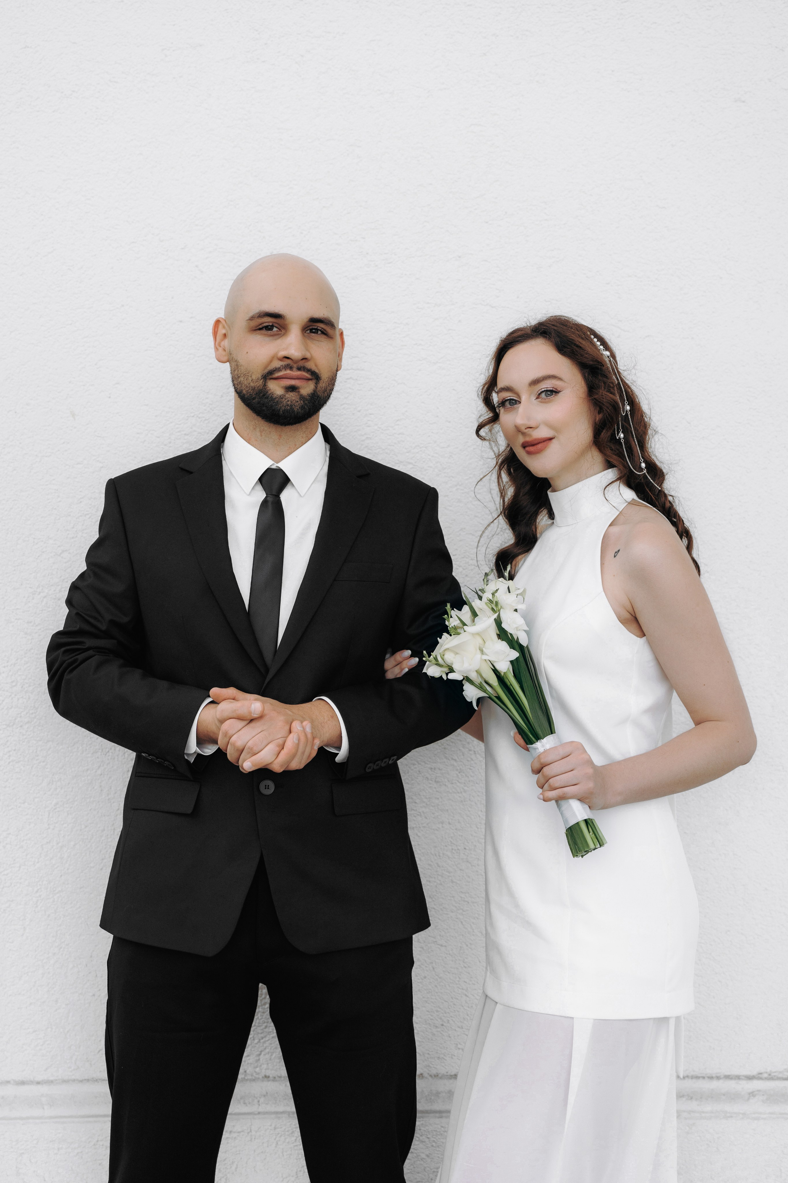 Любовь на фоне старого аэропорта. Ваш семейный фотограф в Минске — Вика Трегубова