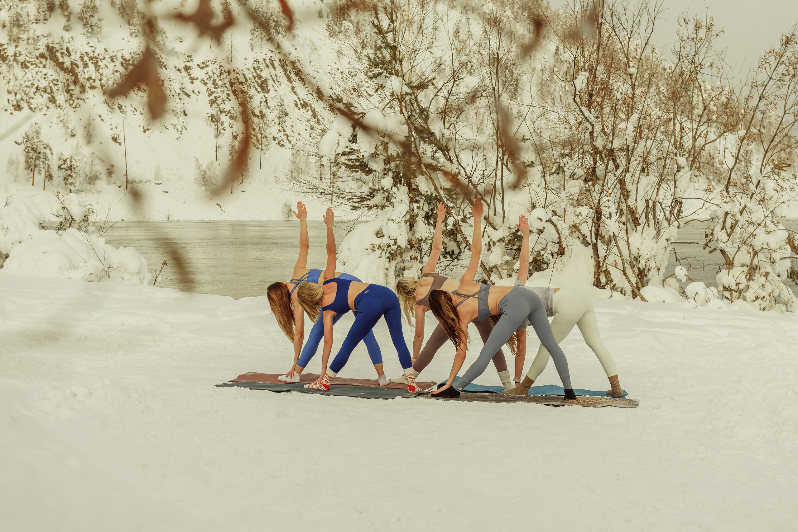 Йога. Фото-съемка для контента. Семейный фотограф в Братске Маклакова Татьяна