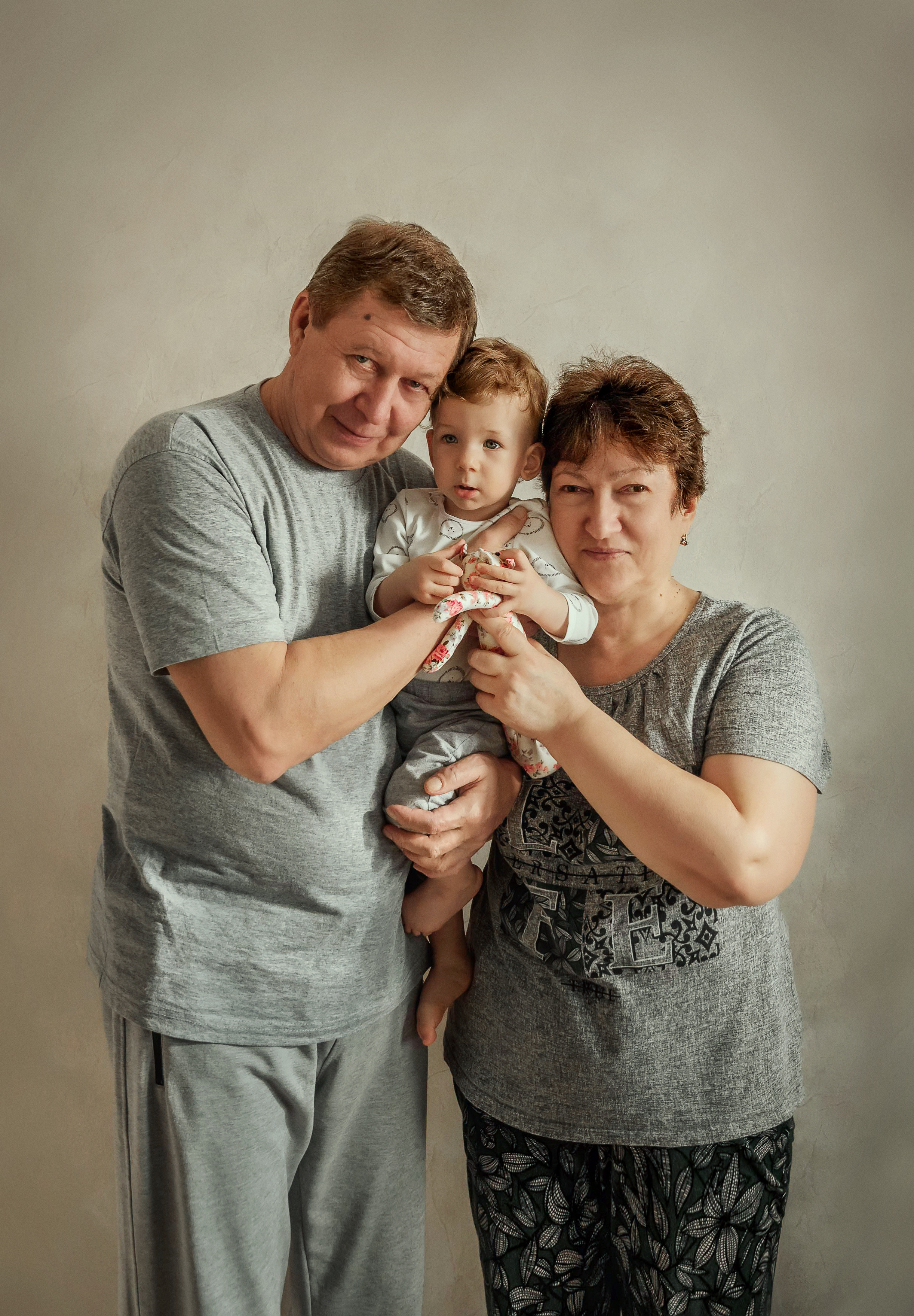 Домашняя фотосессия. Семейный фотограф в Братске Маклакова Татьяна