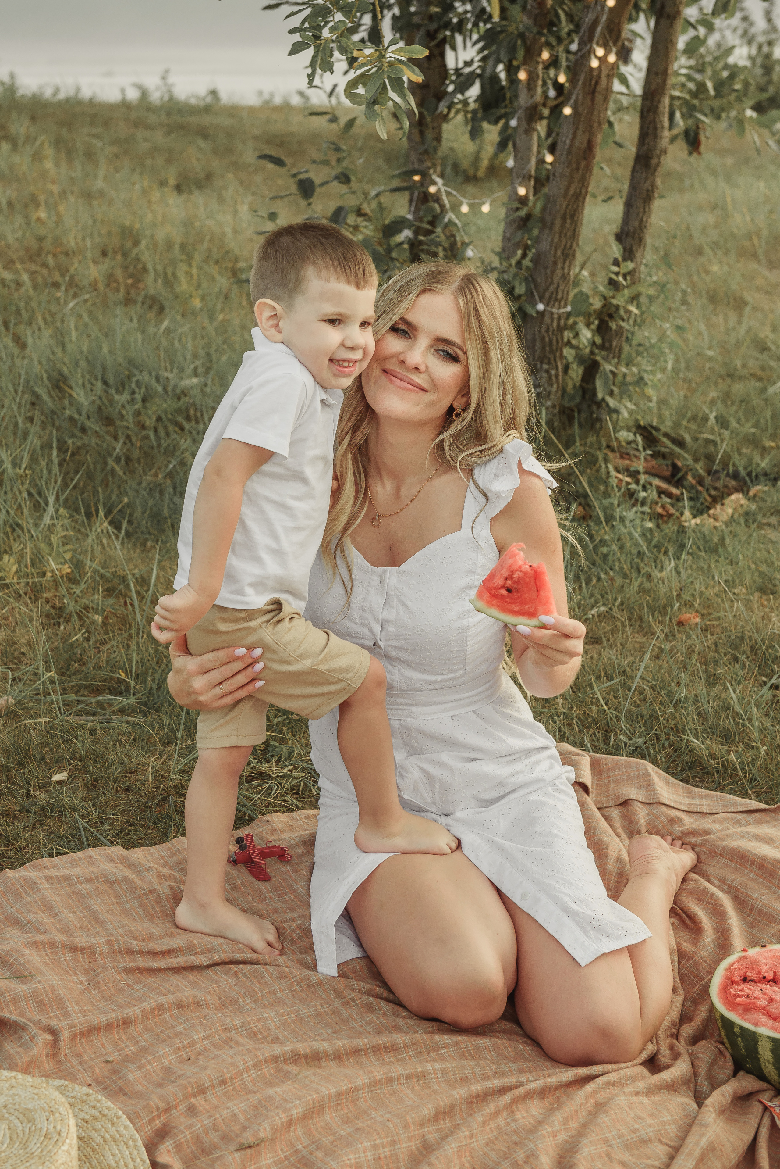 Семейная фотосессия на природе. Семейный фотограф в Братске Маклакова Татьяна