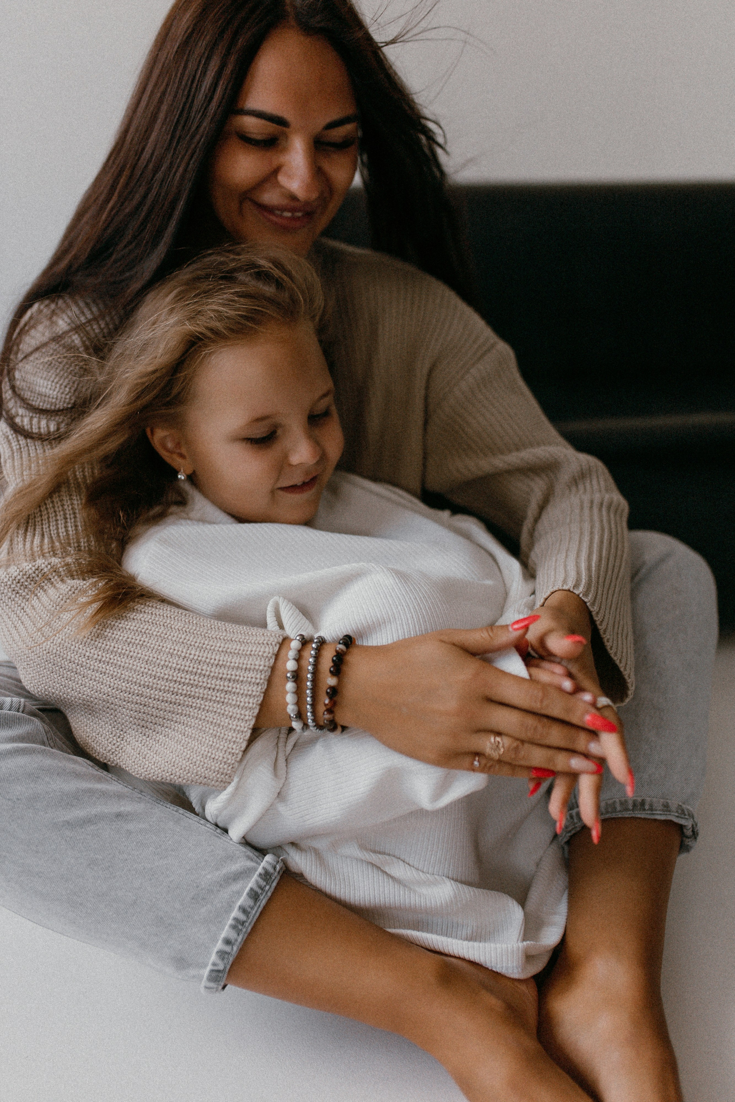 Есения и мама. Семейный фотограф Губкин/Старый Оскол