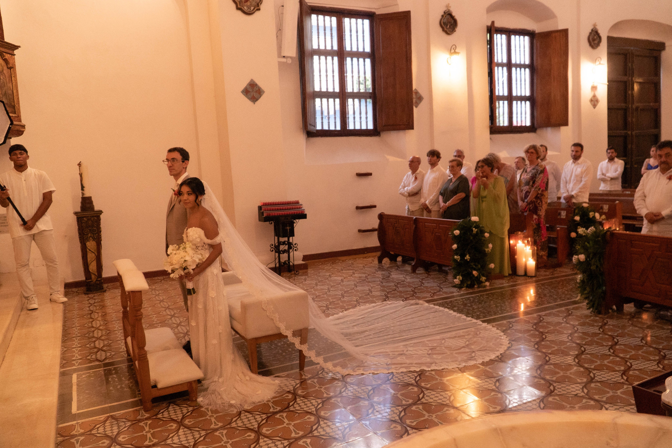 Catalina and Romain. Wedding Photographer in Barcelona and Medellin