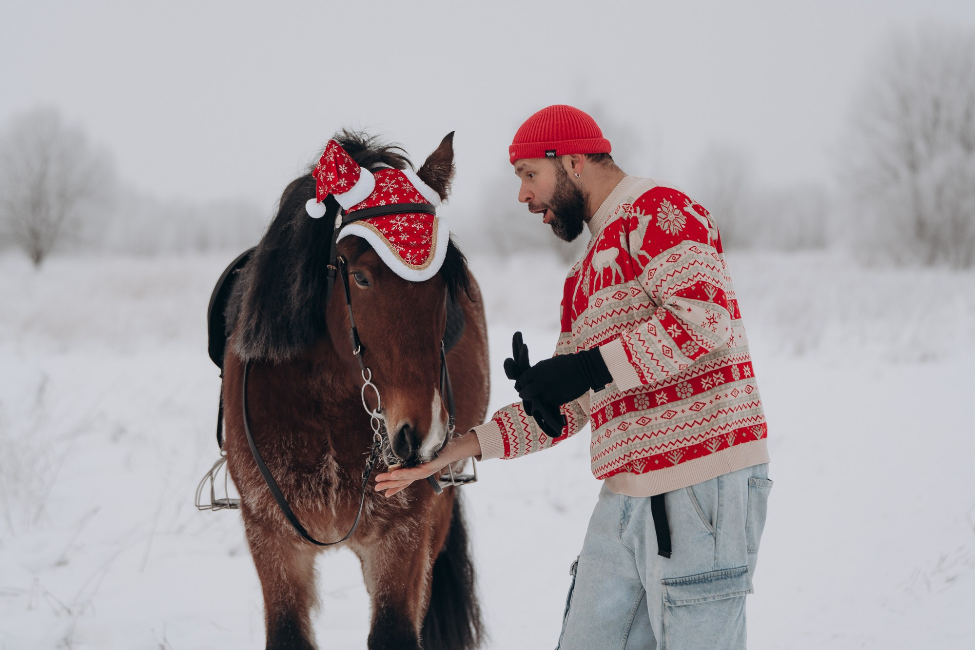 Зимняя фотосессия с лошадьми для двоих. Свадебный и репортажный фотограф в Ярославле Евгений Сальников