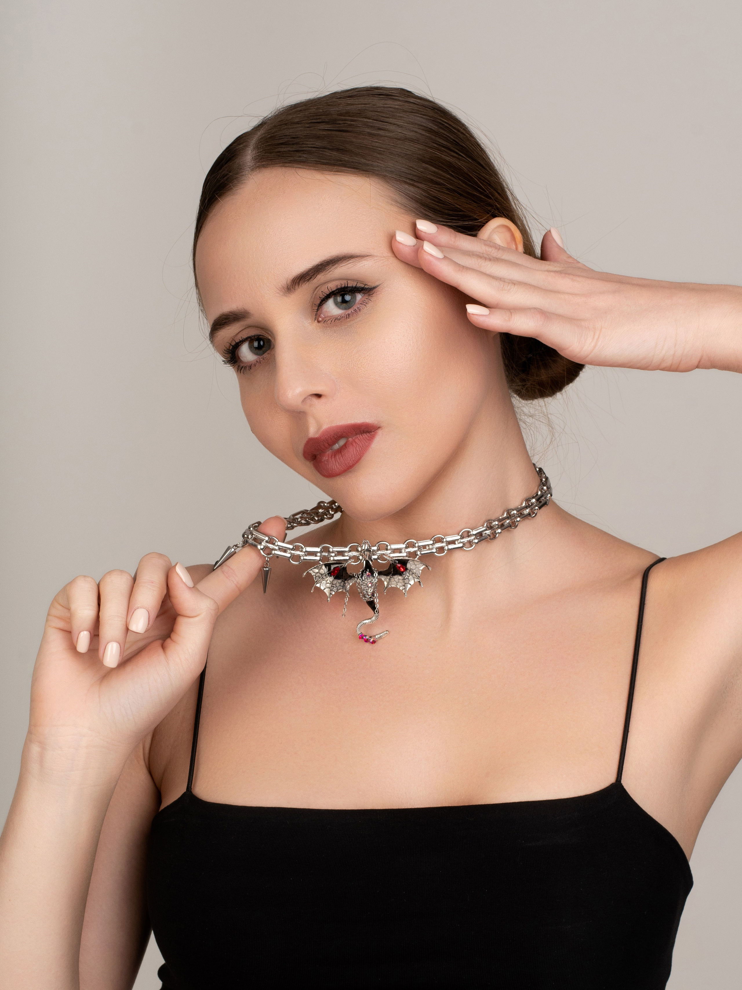 Маркетплейс украшения. Фотограф