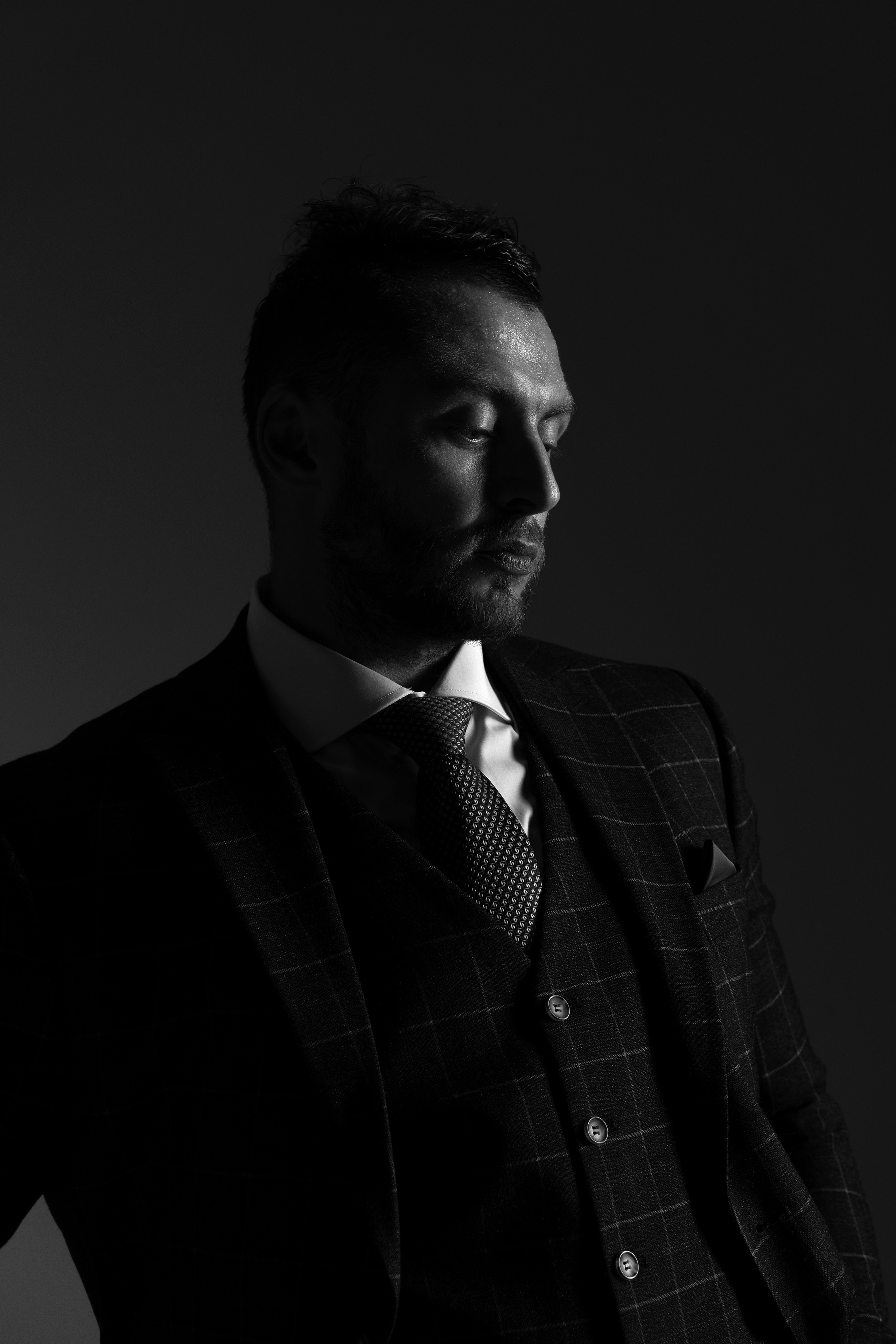 МУЖСКОЙ ПОРТРЕТ. Фотограф Dariella Rocks. Индивидуальные фотосессии в Екатеринбурге