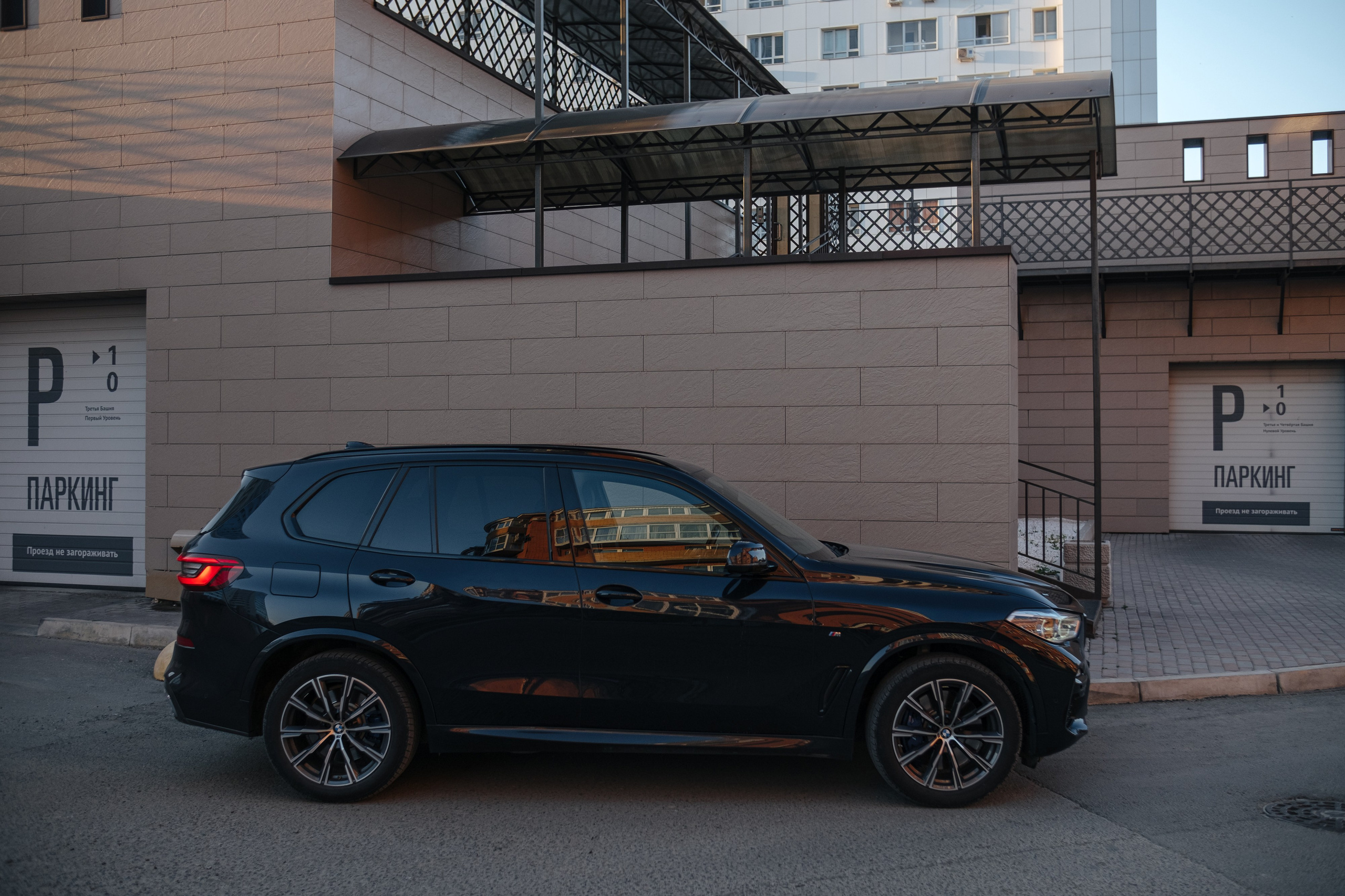 BMW X5. Фуд и предметный фотограф Виталий Морозов г. Москва