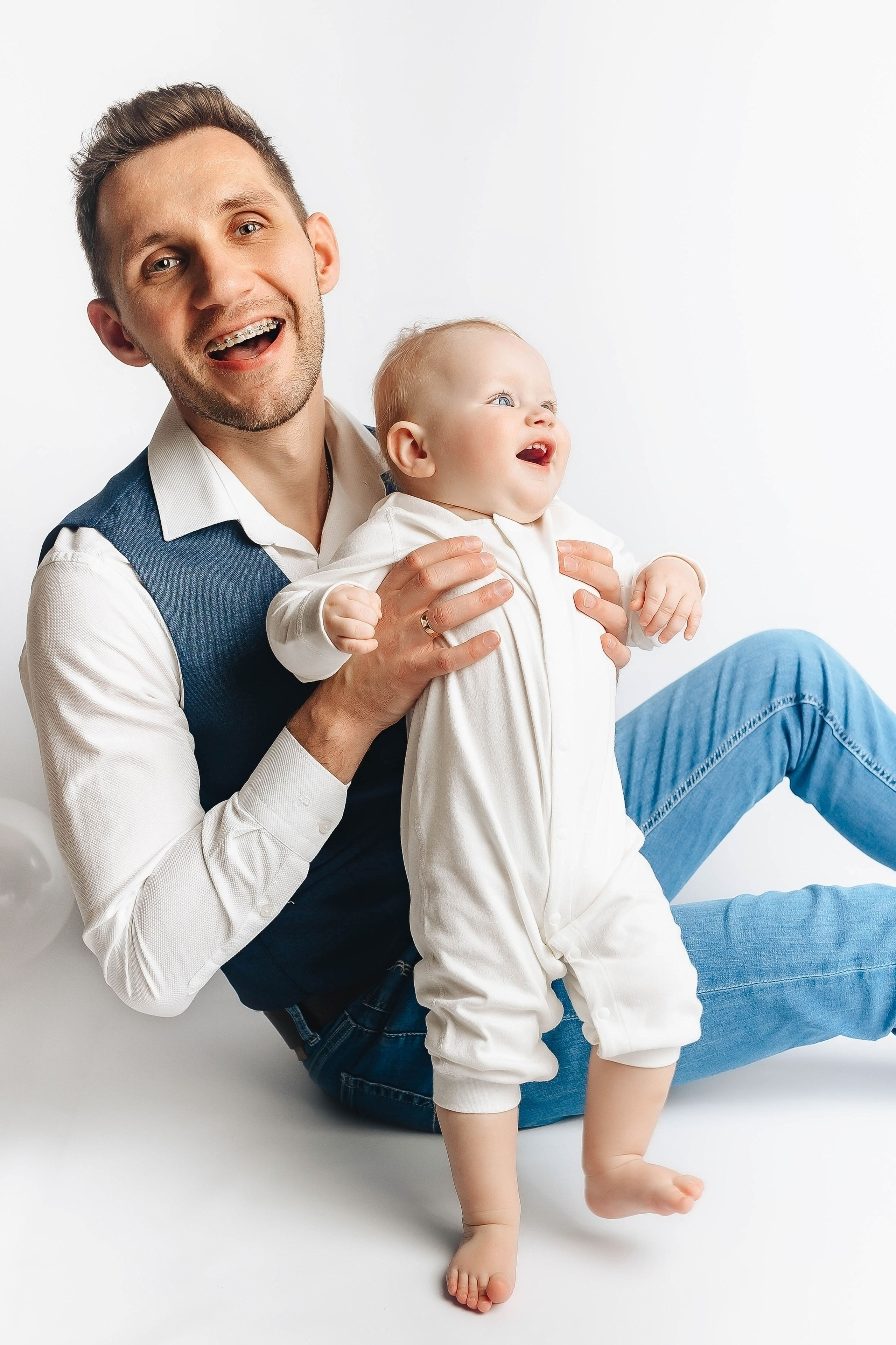 Семейные фото на годиках. Фотограф новорожденных Серпухов, Протвино, Москва I Марина Бурмистрова