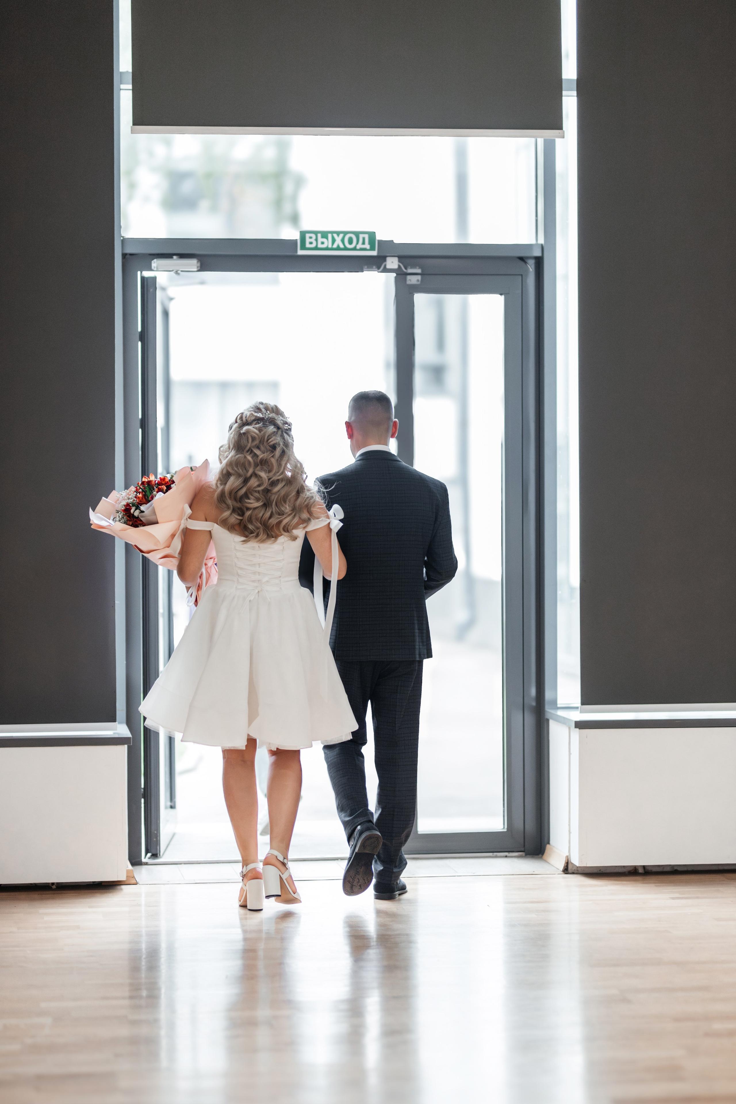 ЗАГС (КЦ Московский). Регина Мингалимова, семейный и свадебный фотограф в Казани