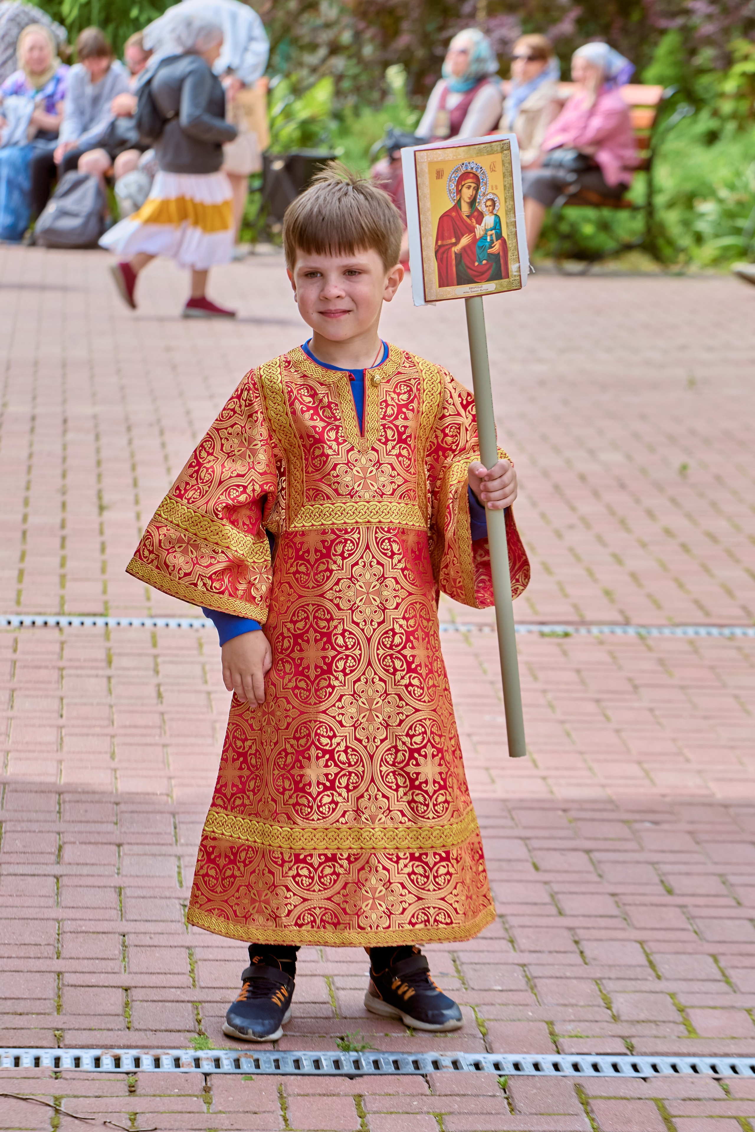 Фотографии портретов Крестного хода в Дзержинске