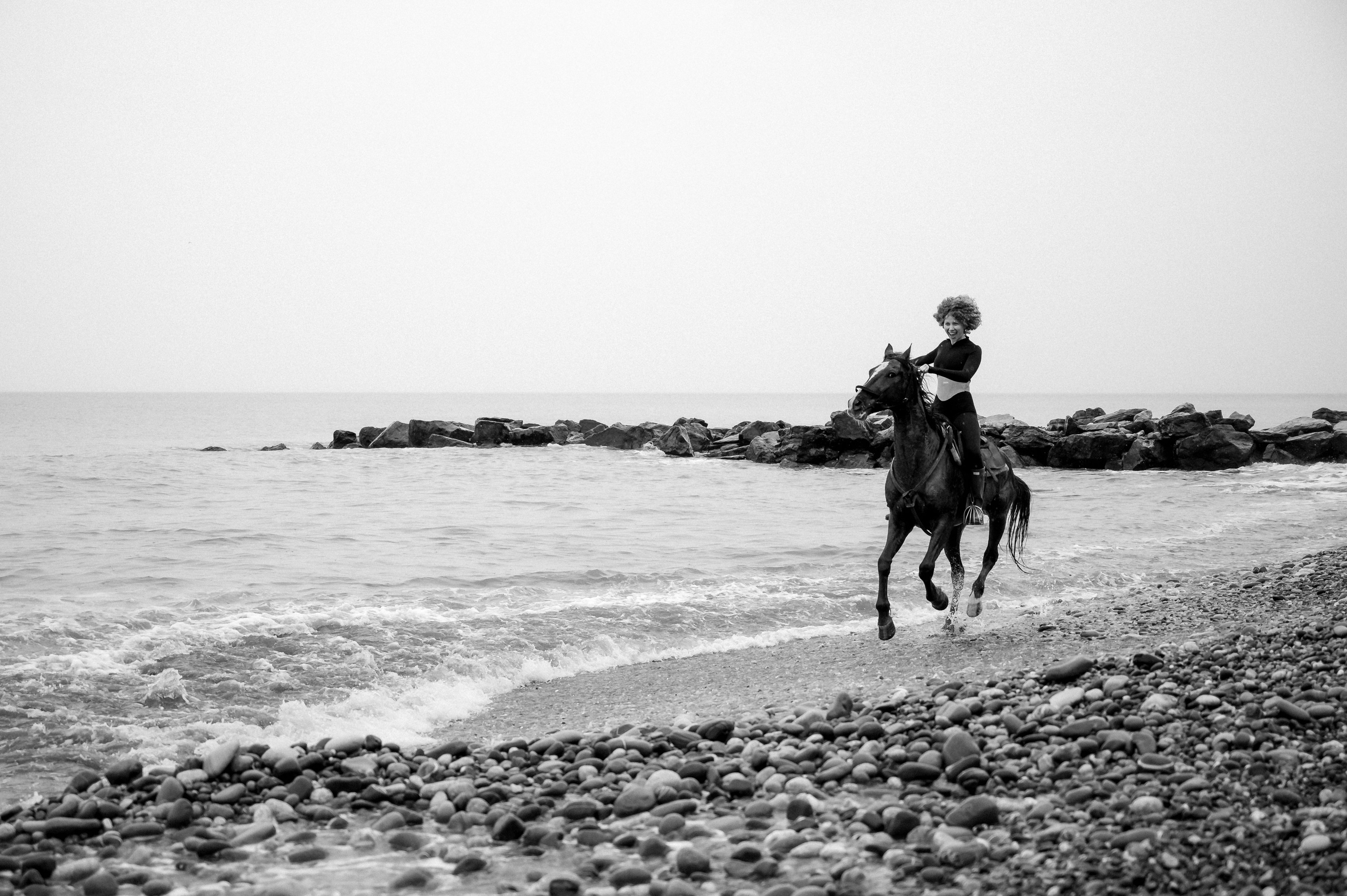 Вскачь по волнам. Фотограф Сергей Суслов | Сочи