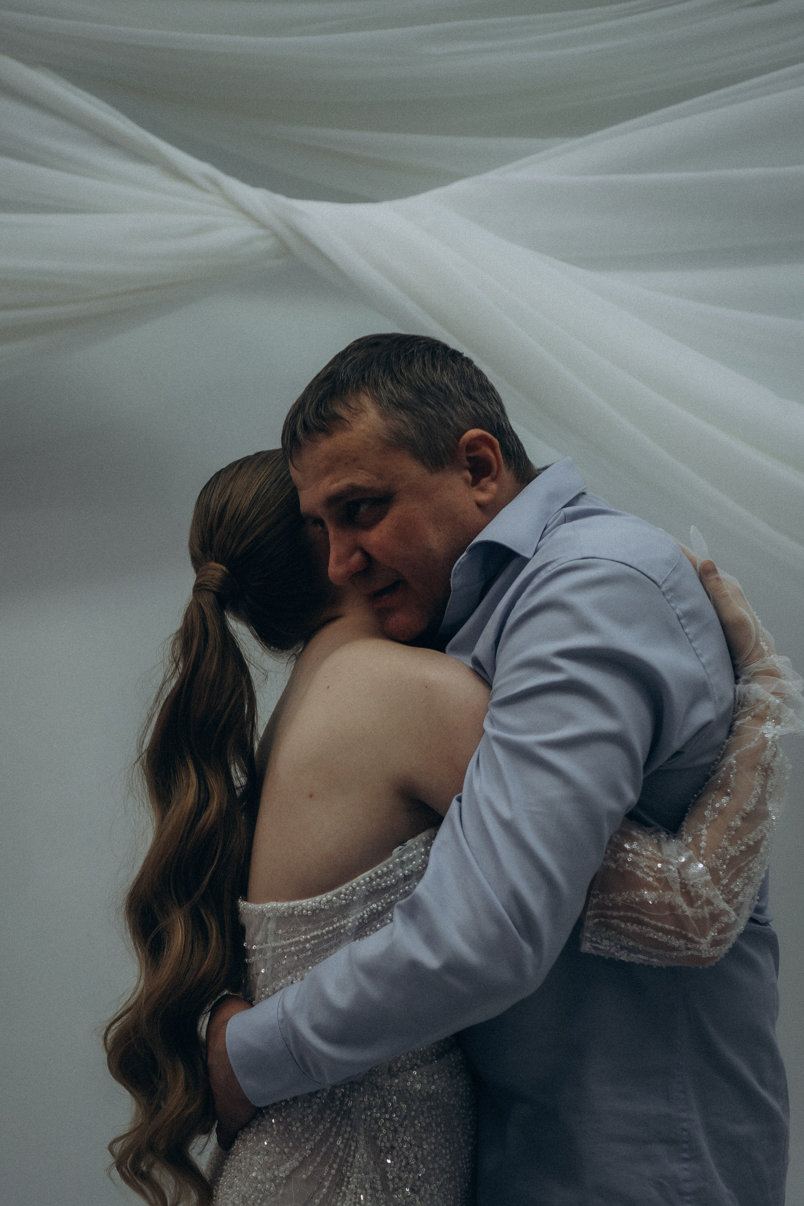 СВАДЕБНАЯ СЬЕМКА СБОРОВ В ОТЕЛЕ И ВЫЕЗД НА ЦЕРЕМОНИЮ (СНЯТО В СИБИРЕ В НИЖНЕВАРТОВСКЕ). Профессиональный фотограф, Санкт-Петербург — Виктория Богомолова