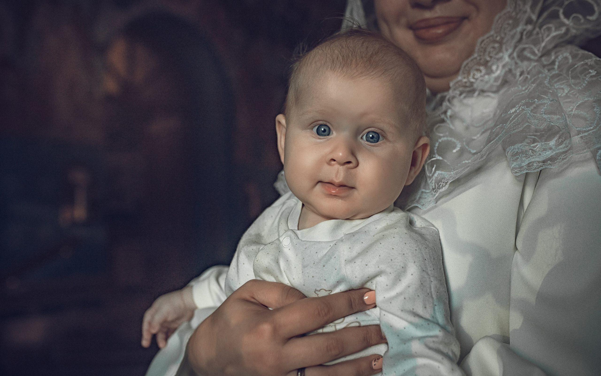 Крещение Екатерины в Троицком соборе Саратова. Фотограф на крещение в Саратове Марина Грушина