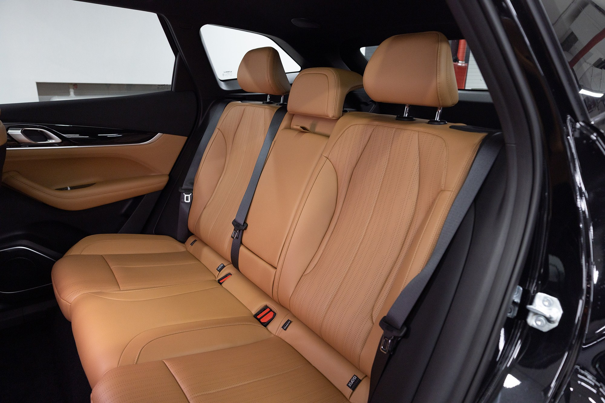 Geely Atlas 1.5T DCT (174 л. с.). Автосалон «Х-Авто»