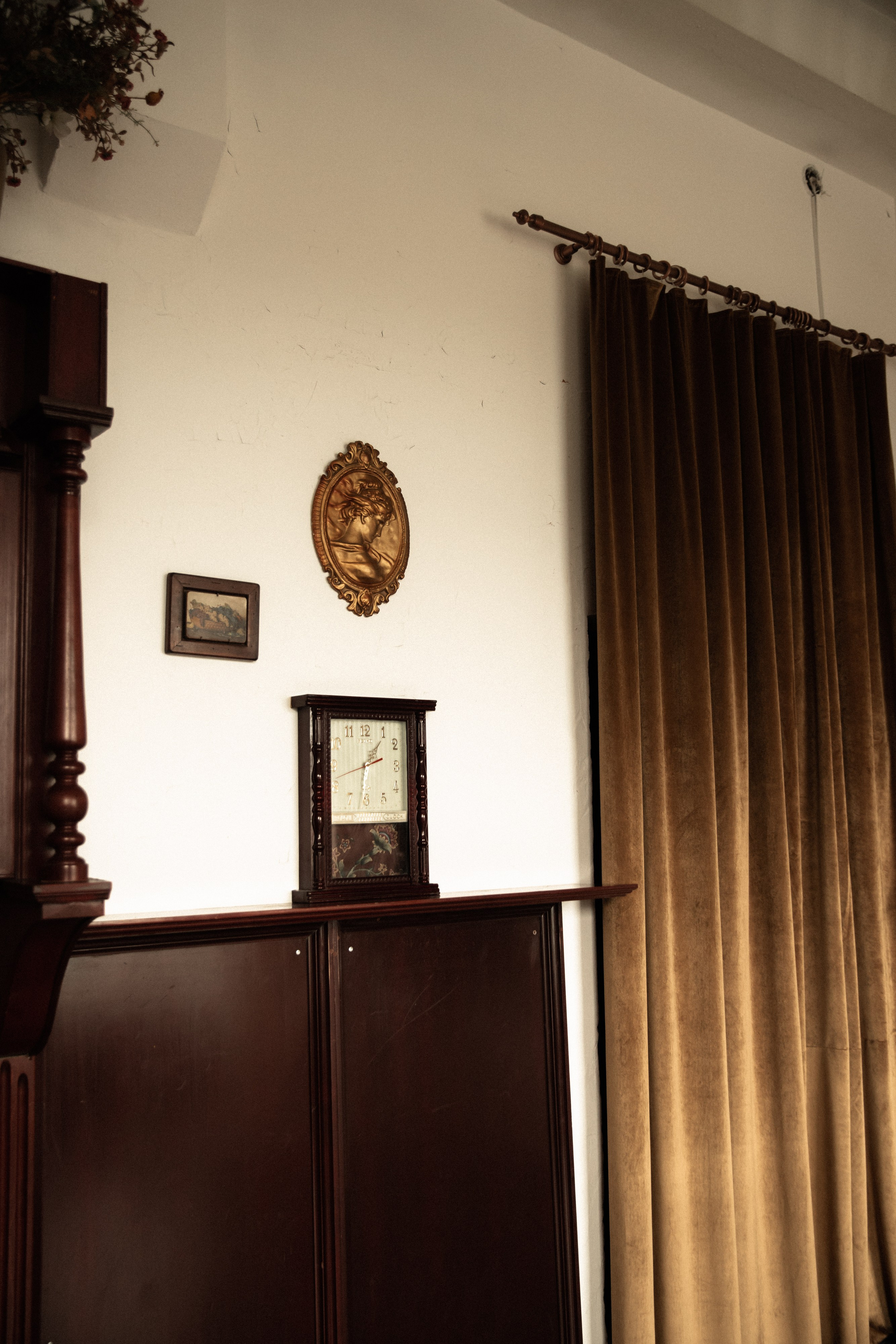 322 (Зал Мастерская) Адрес: Кузнецкое шоссе 1а. Съемка в только в выходные дни!. Свадебный фотограф в новокузнецке