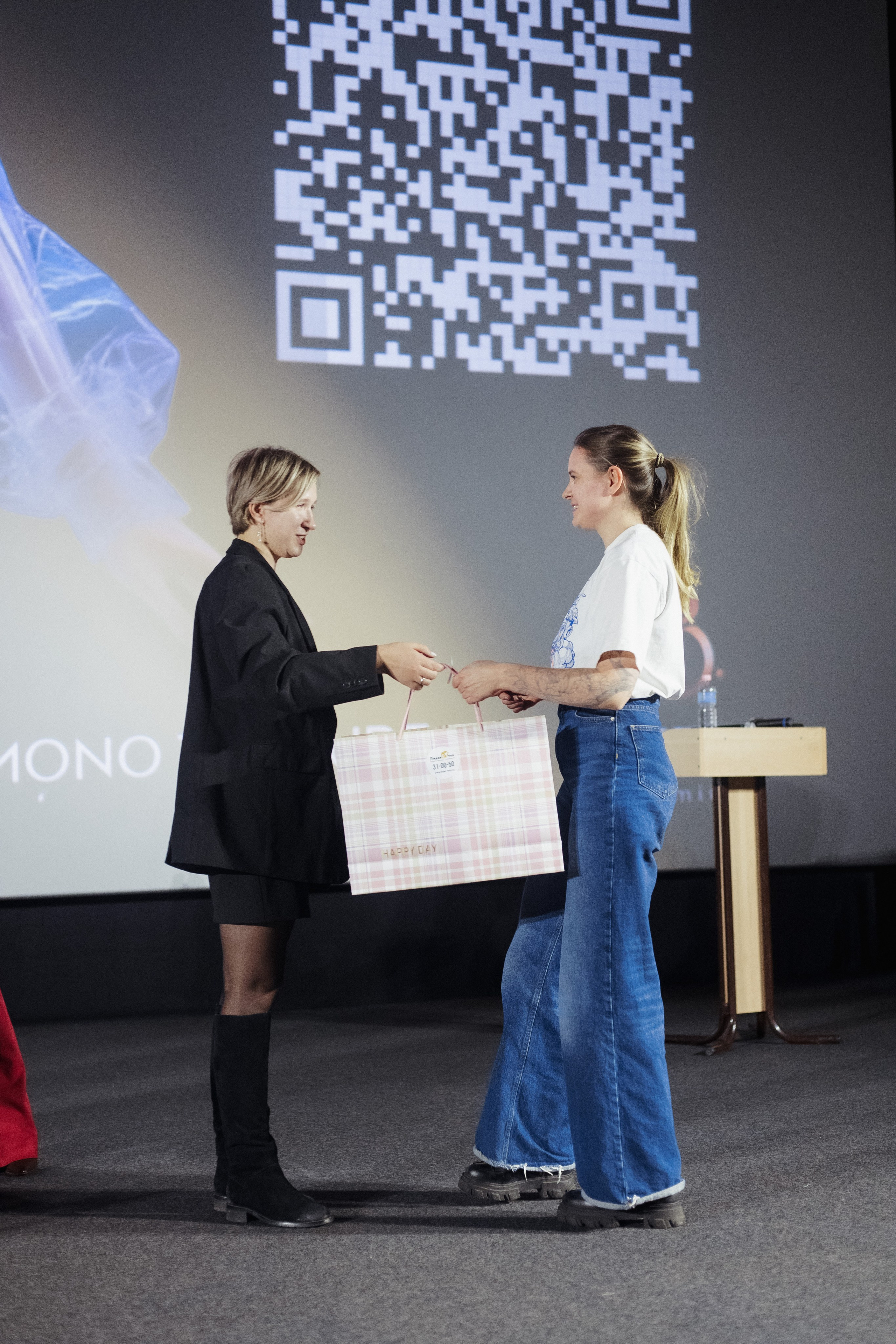 ФЭШН КОНФА. СВОИ. ФОТООТЧЕТЫ-СОБЫТИЯ-МЕСТА